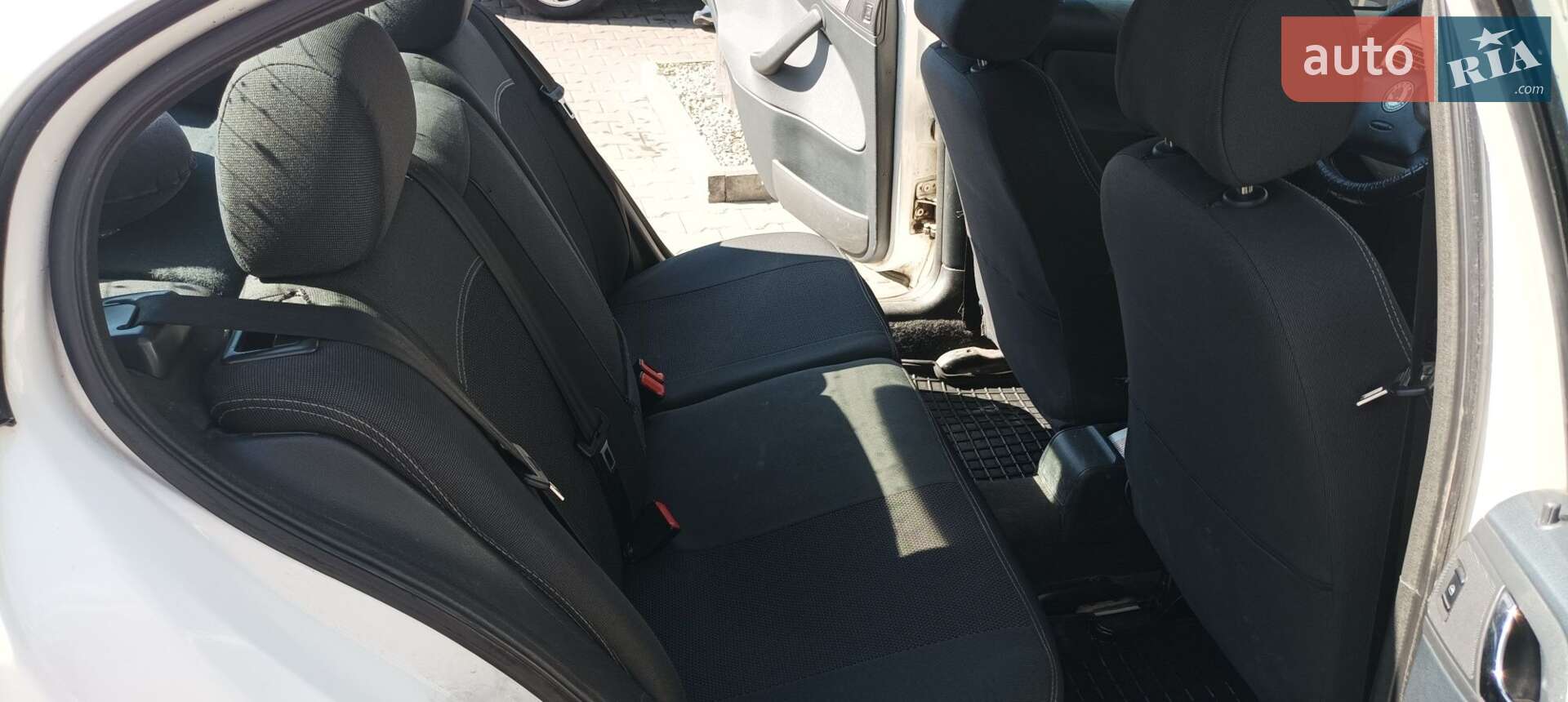 Skoda Octavia 2006 VIN TMBDK41U76B065591 фото оголошення 7 з 8