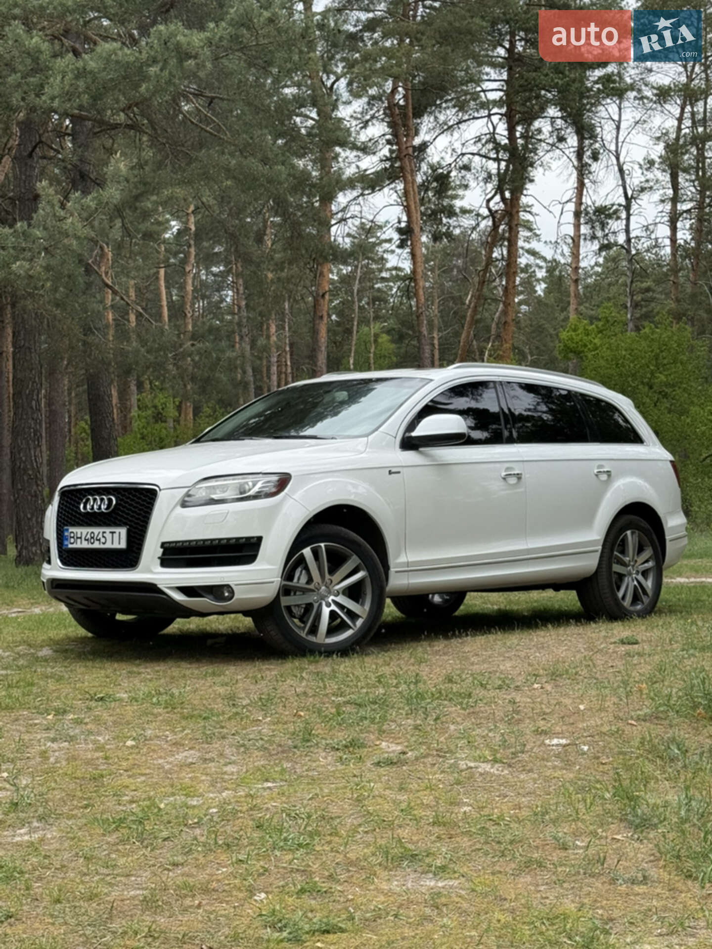 Audi Q7 2014 VIN WA1LGAFE2FD001891 фото оголошення 6 з 34