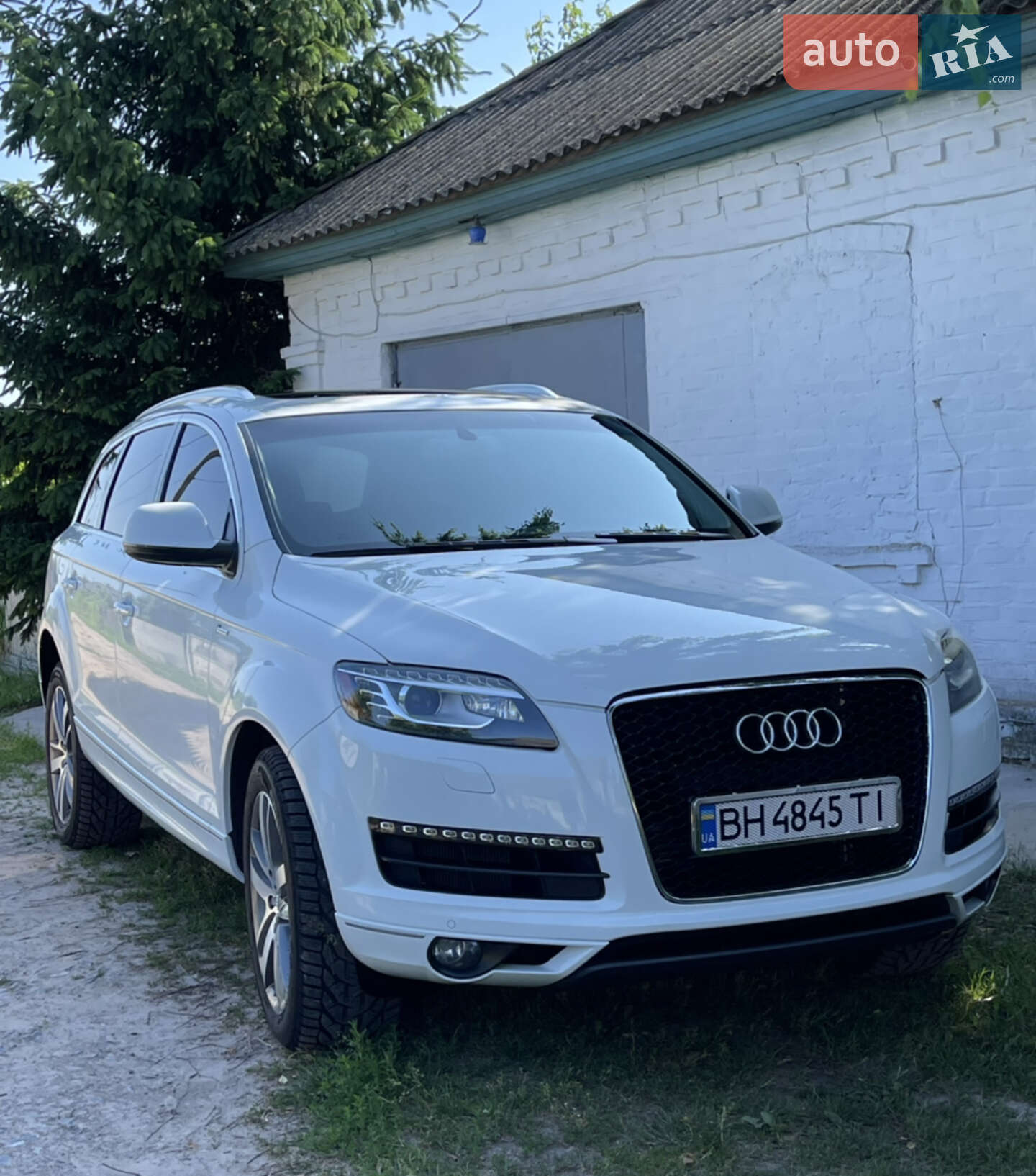Audi Q7 2014 VIN WA1LGAFE2FD001891 фото оголошення 9 з 34