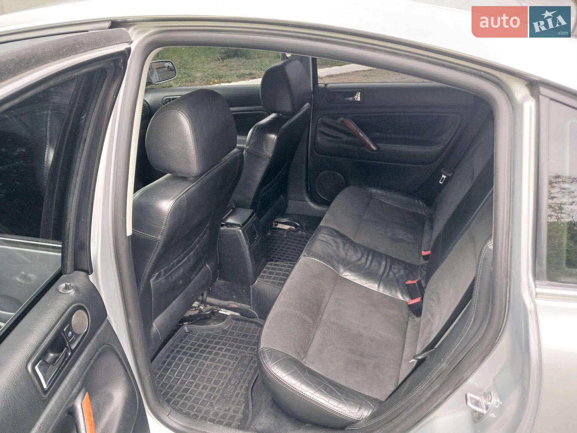 Volkswagen Passat 2001 VIN WVWZZZ3BZ2E210179 фото оголошення 20 з 23