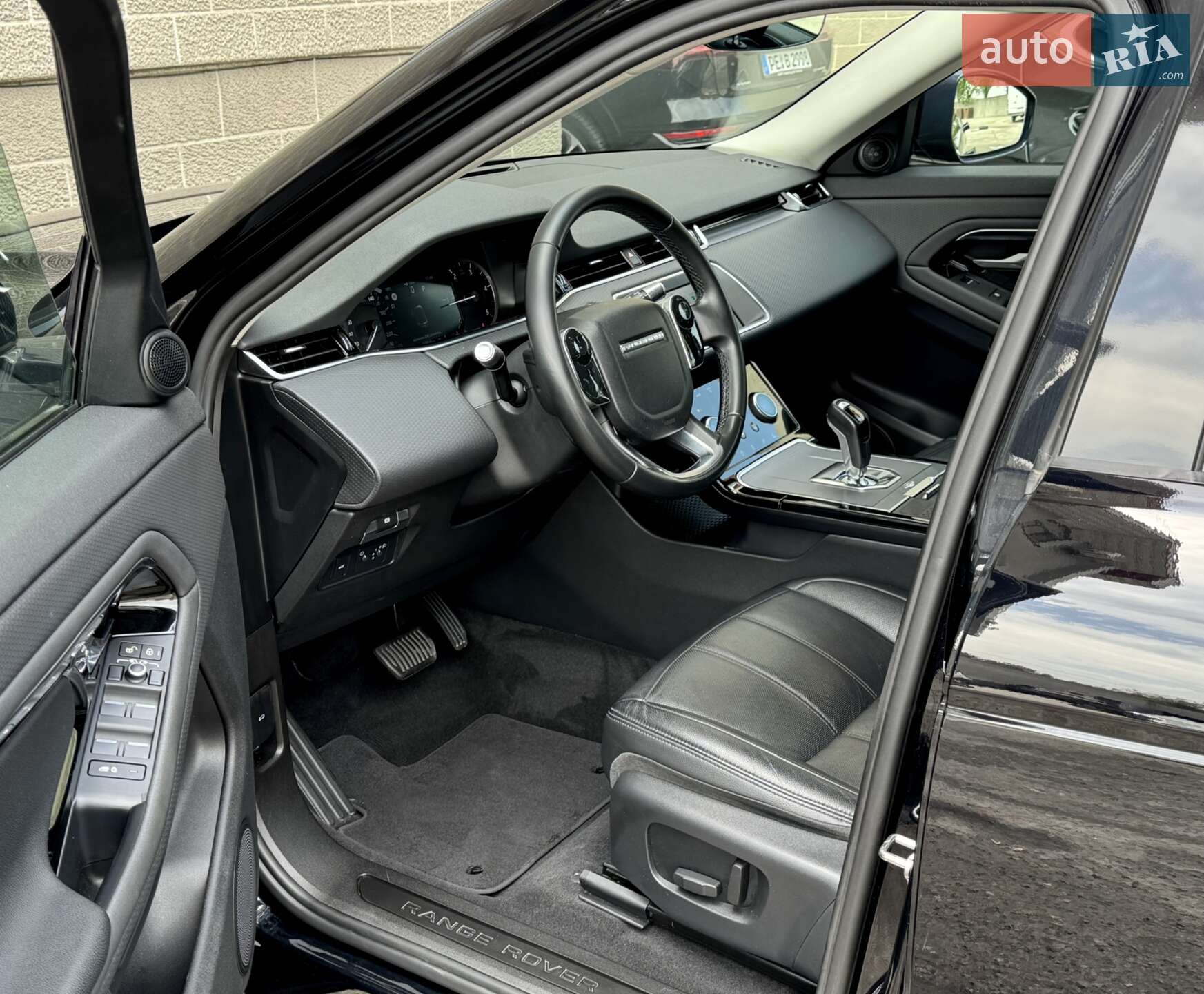 Land Rover Range Rover Evoque 2020 VIN SALZA2BN3LH101735 фото оголошення 9 з 16