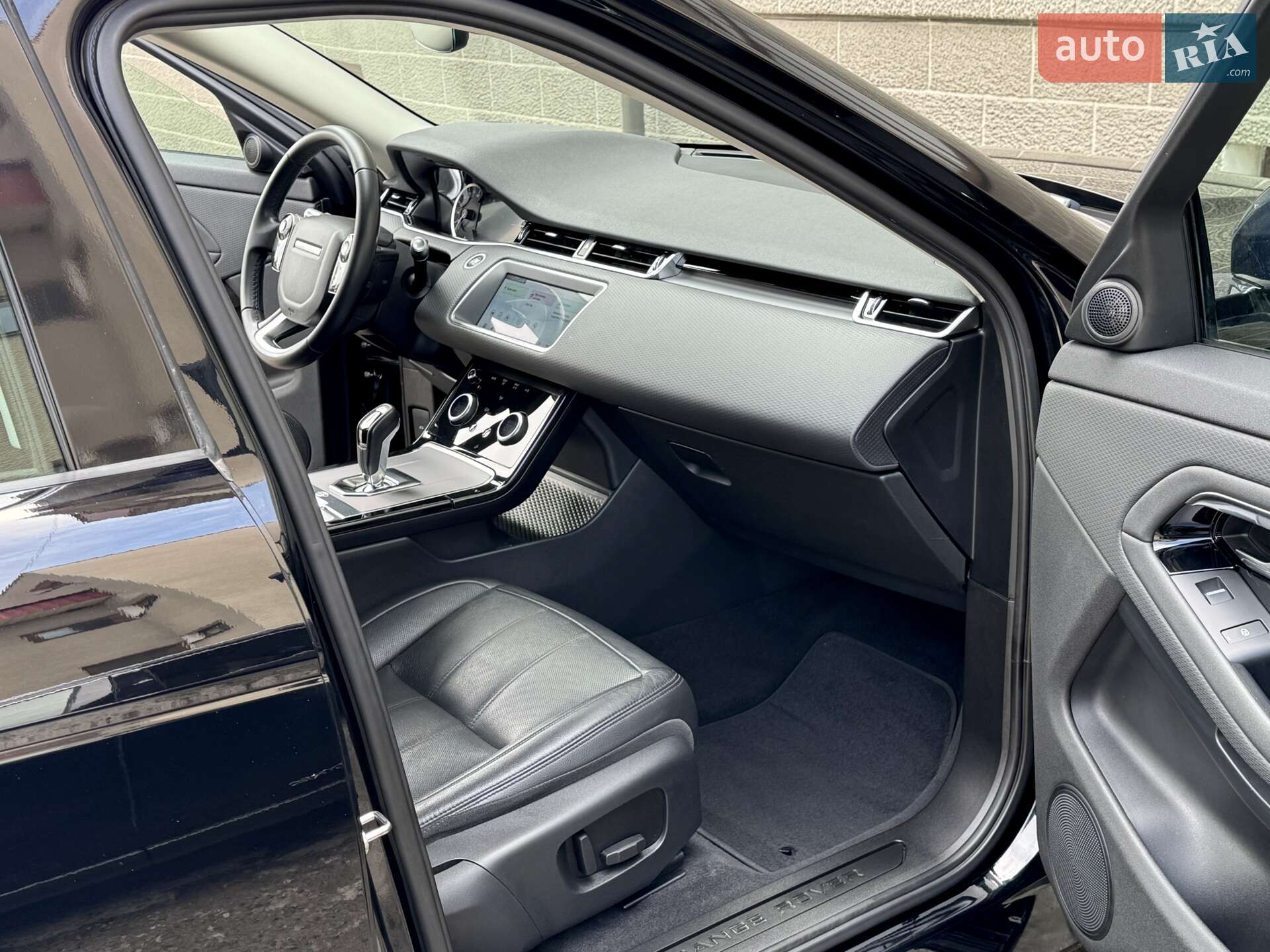 Land Rover Range Rover Evoque 2020 VIN SALZA2BN3LH101735 фото оголошення 11 з 16