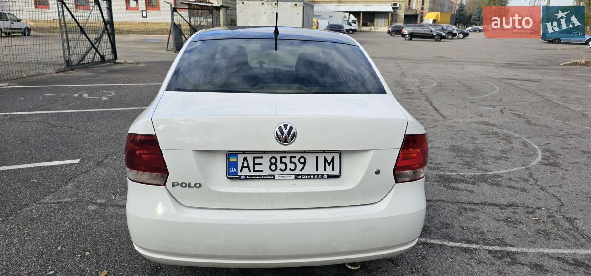 Volkswagen Polo 2011 VIN XW8ZZZ61ZCG033270 фото оголошення 6 з 10