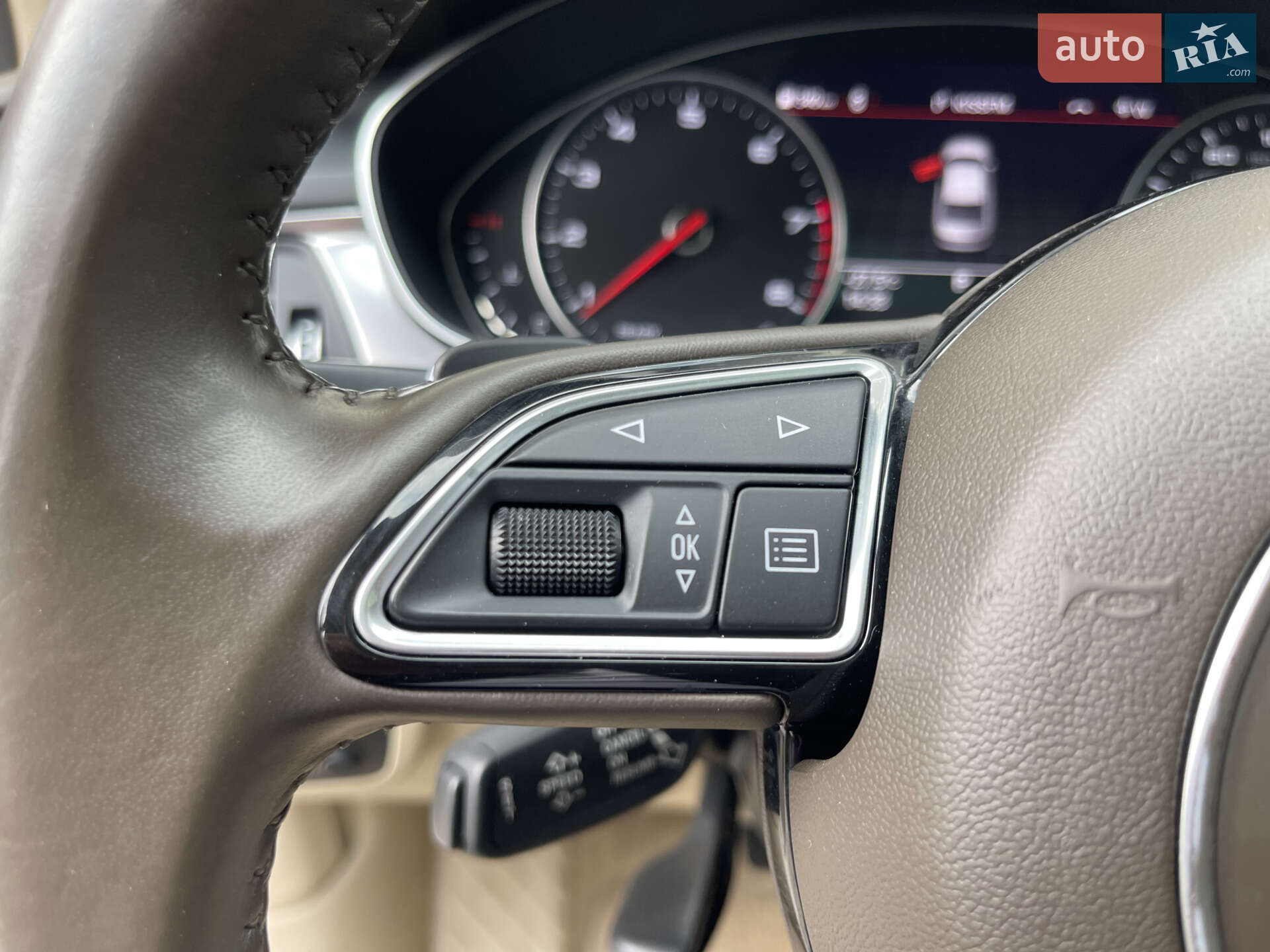 Audi A6 2017 VIN WAUC8AFCXJN050063 фото оголошення 12 з 21