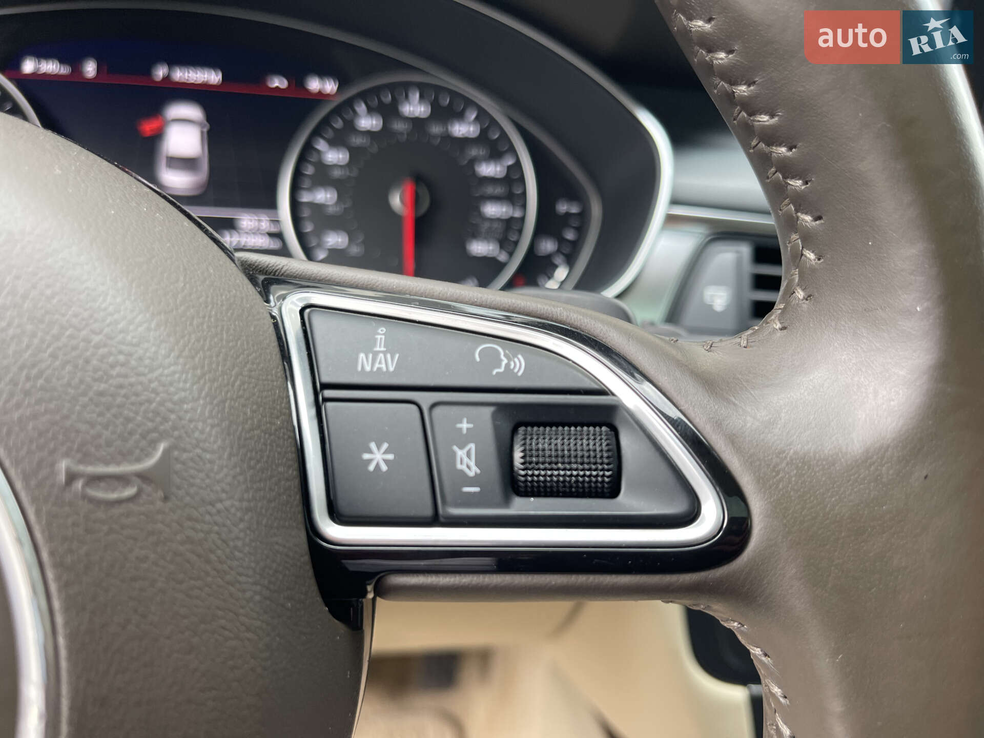 Audi A6 2017 VIN WAUC8AFCXJN050063 фото оголошення 13 з 21