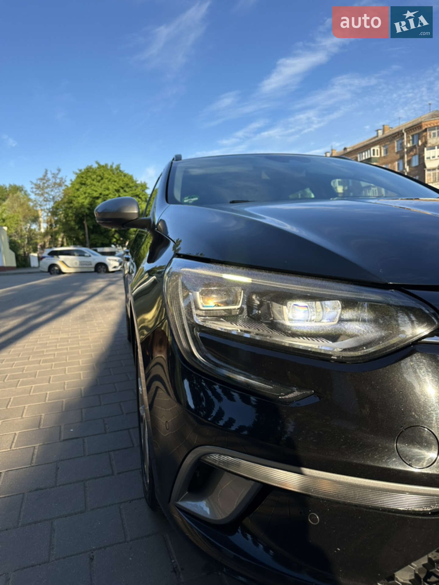 Renault Megane 2018 VIN VF1RFB00760421979 фото оголошення 10 з 20