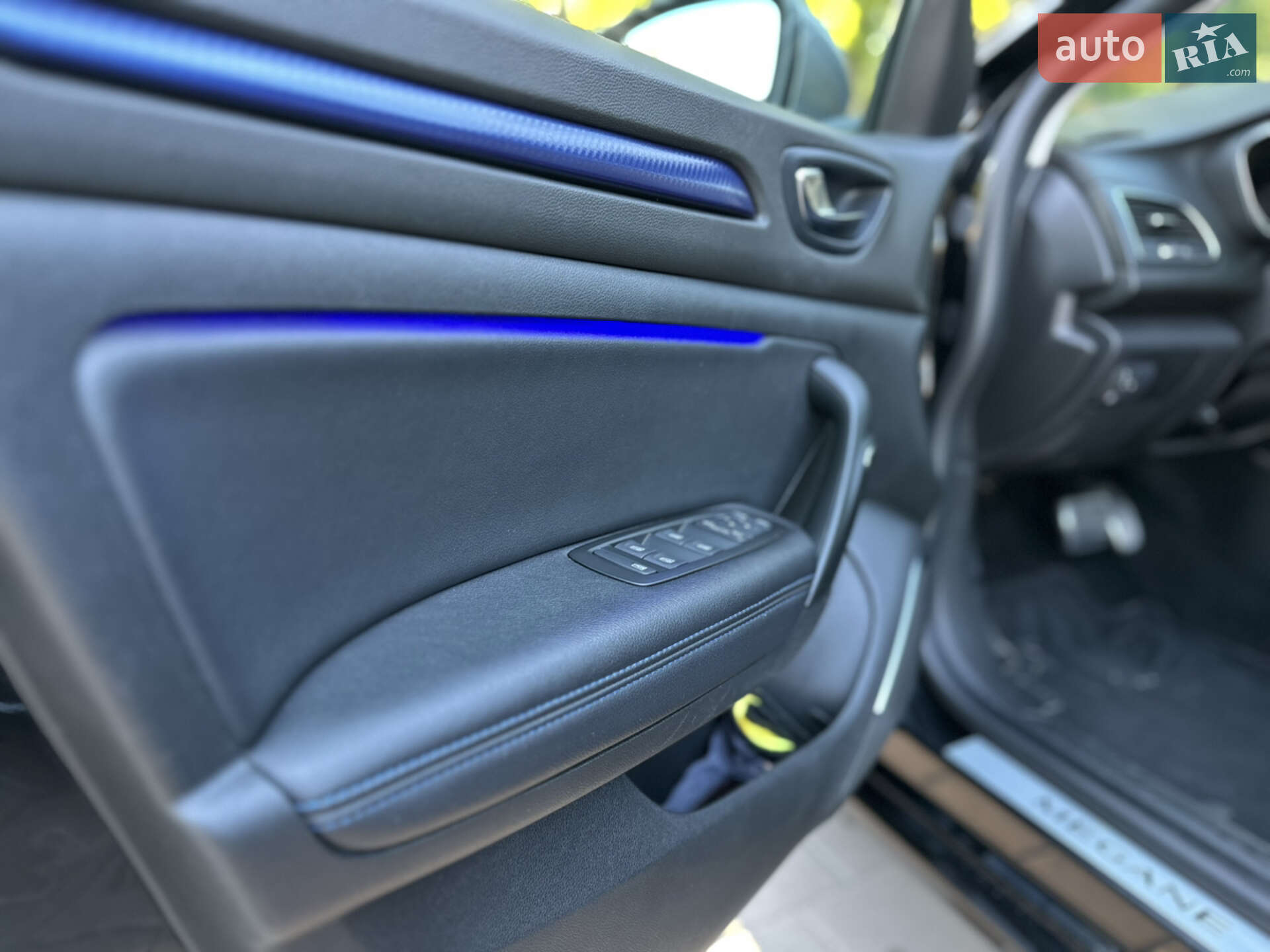 Renault Megane 2018 VIN VF1RFB00760421979 фото оголошення 15 з 20