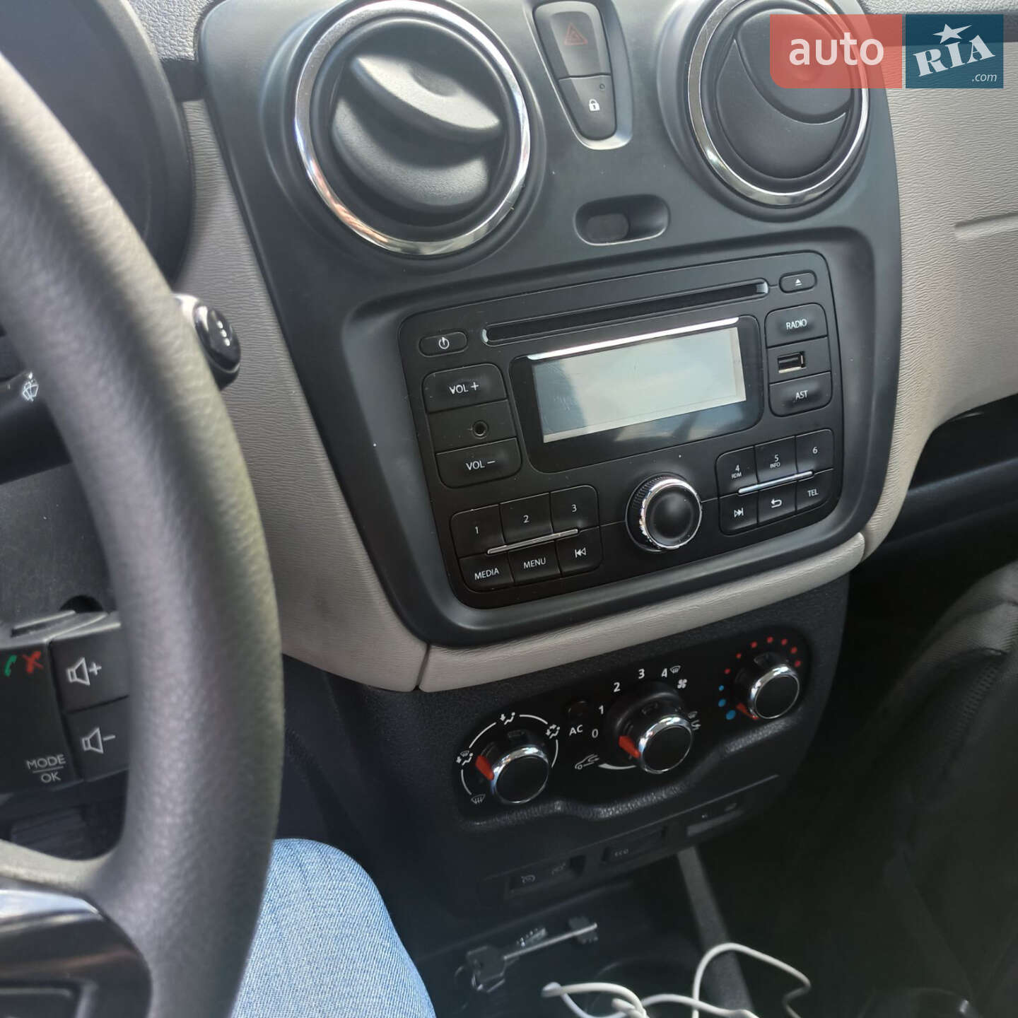 Dacia Lodgy 2014 VIN UU1JSDH3551281264 фото оголошення 20 з 23