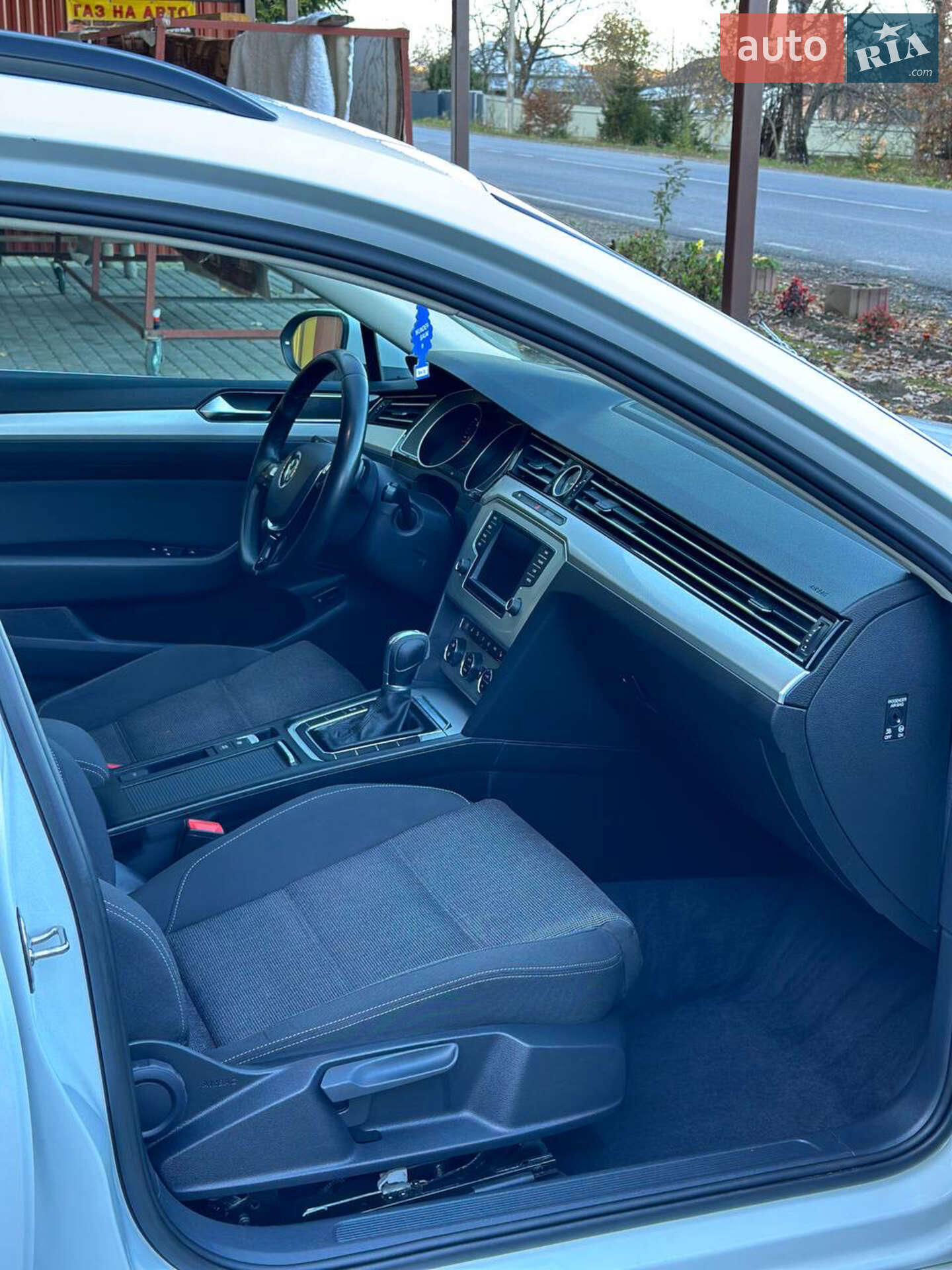 Volkswagen Passat 2015 VIN WVWZZZ3CZGE061259 фото оголошення 22 з 48