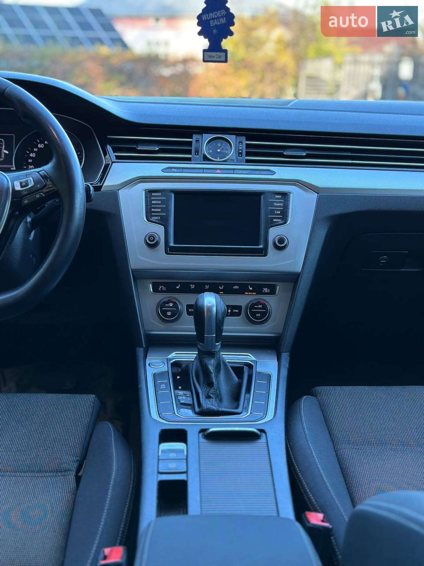 Volkswagen Passat 2015 VIN WVWZZZ3CZGE061259 фото оголошення 29 з 48
