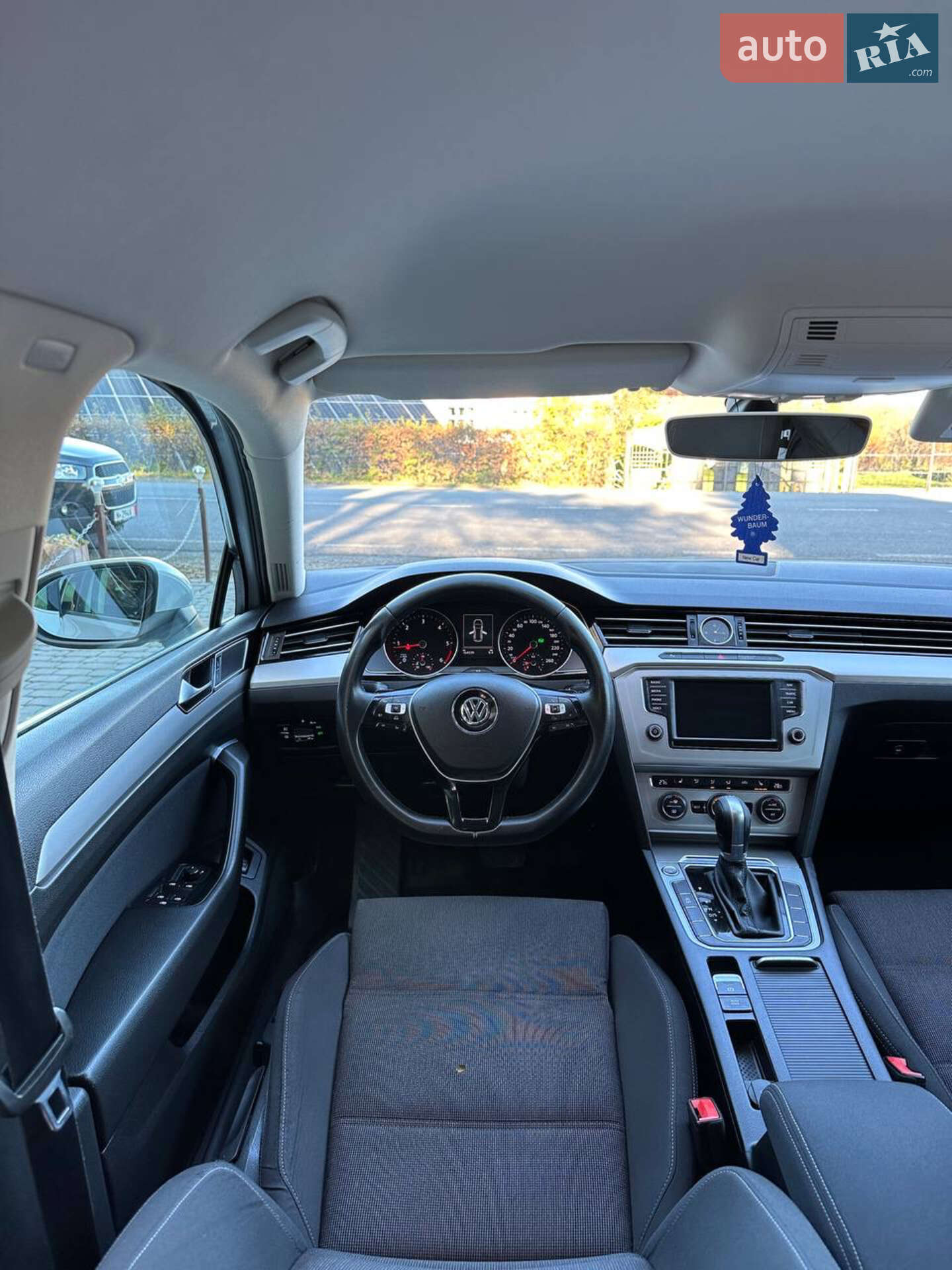 Volkswagen Passat 2015 VIN WVWZZZ3CZGE061259 фото оголошення 35 з 48