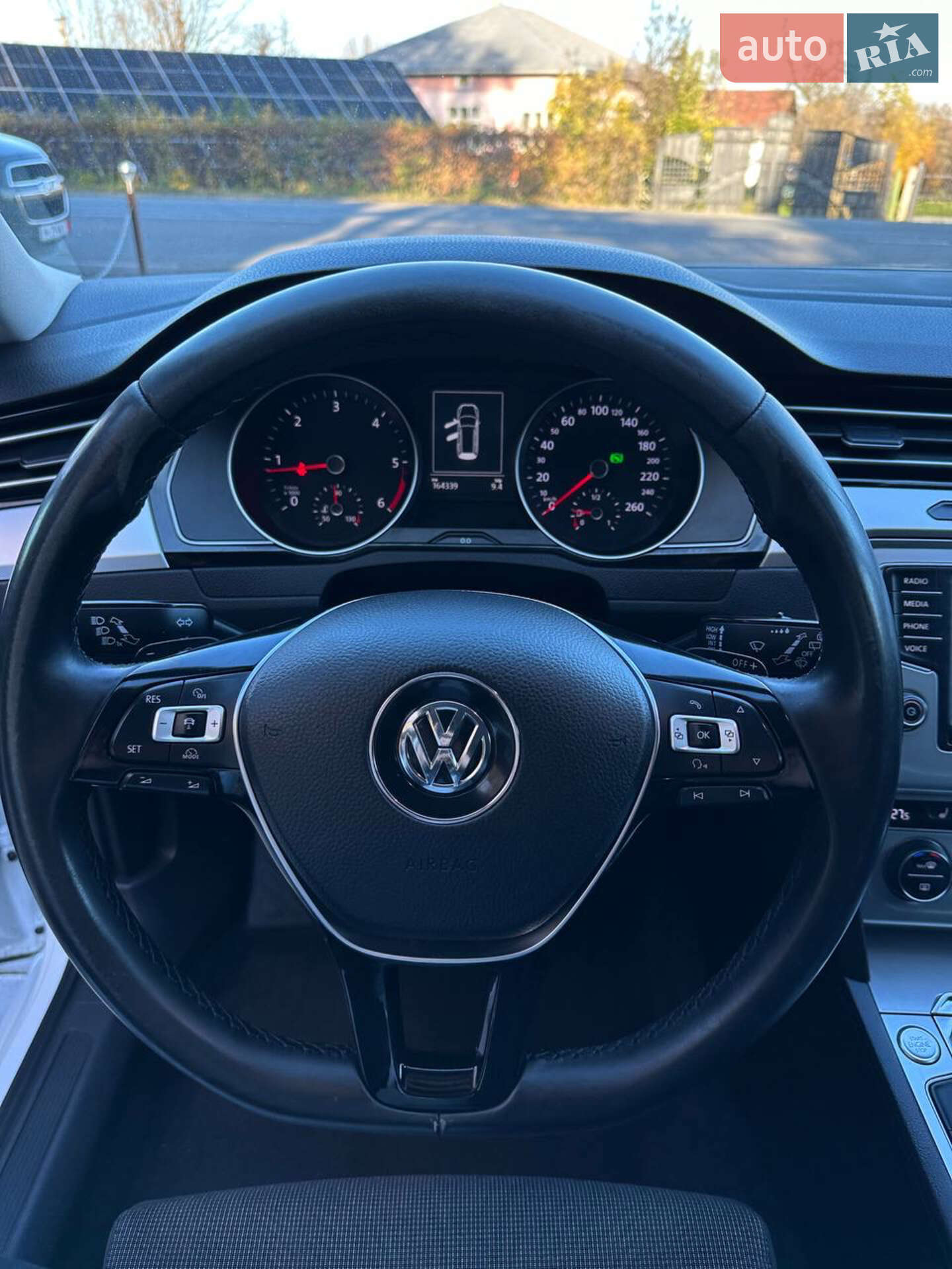 Volkswagen Passat 2015 VIN WVWZZZ3CZGE061259 фото оголошення 45 з 48