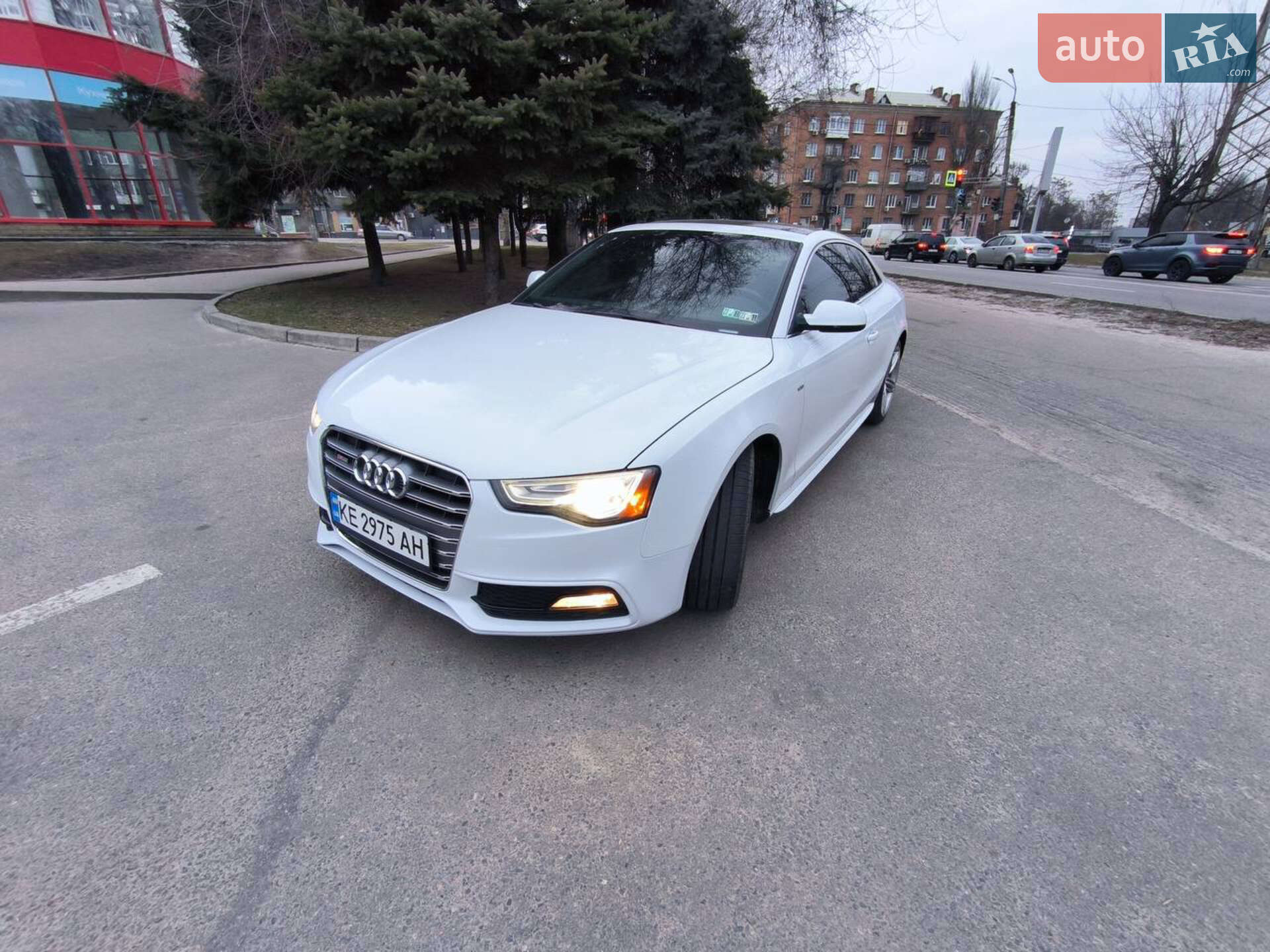 Audi A5 2013 VIN WAUWFAFR7DA062271 фото оголошення 11 з 12