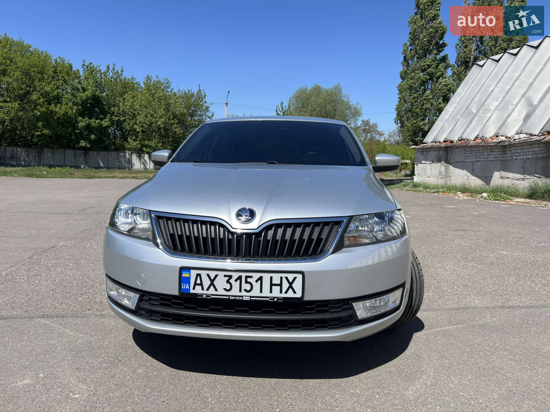 Skoda Spaceback 2017 VIN TMBEA2NH3HB150178 фото оголошення 4 з 8