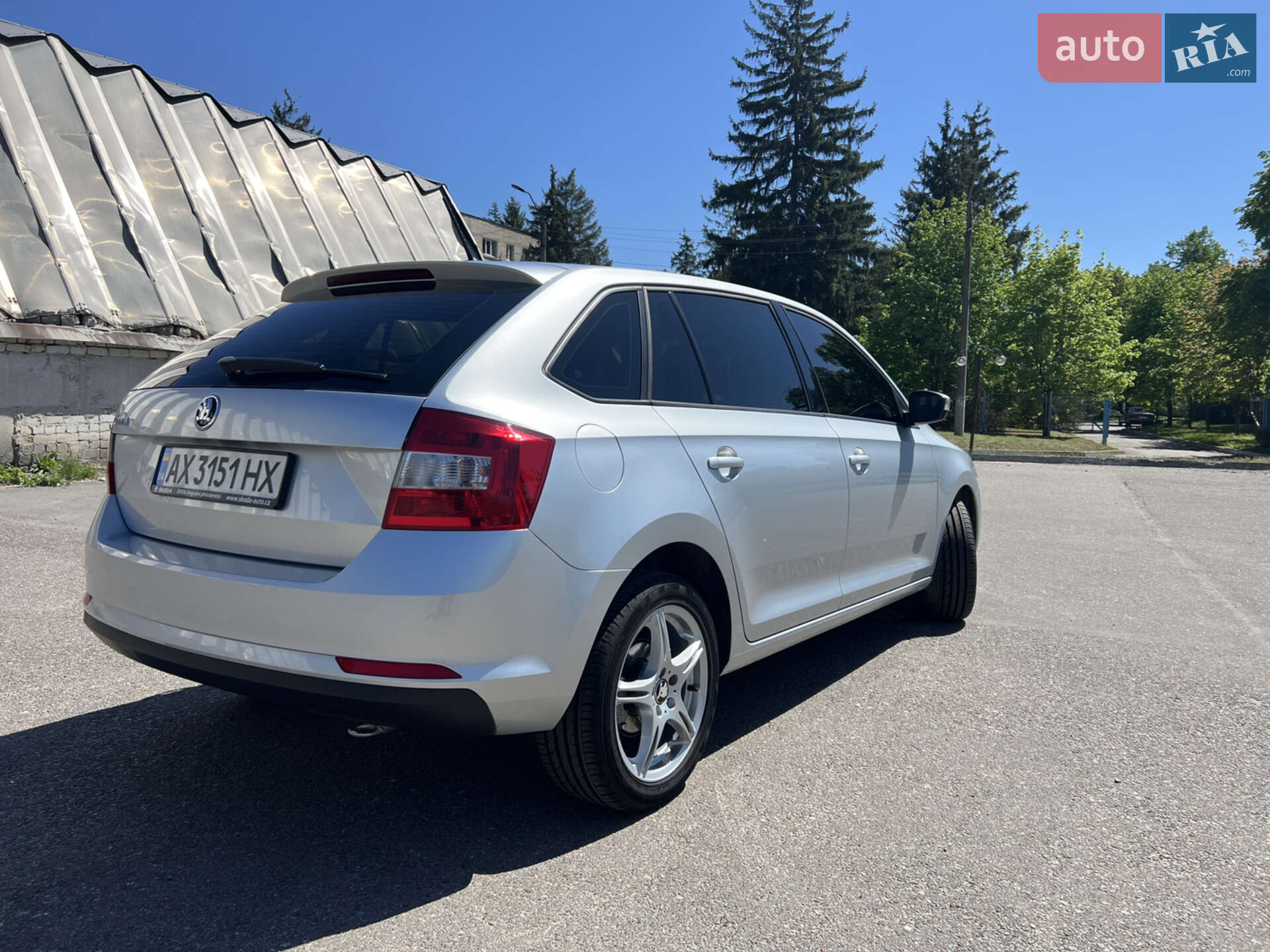 Skoda Spaceback 2017 VIN TMBEA2NH3HB150178 фото оголошення 6 з 8