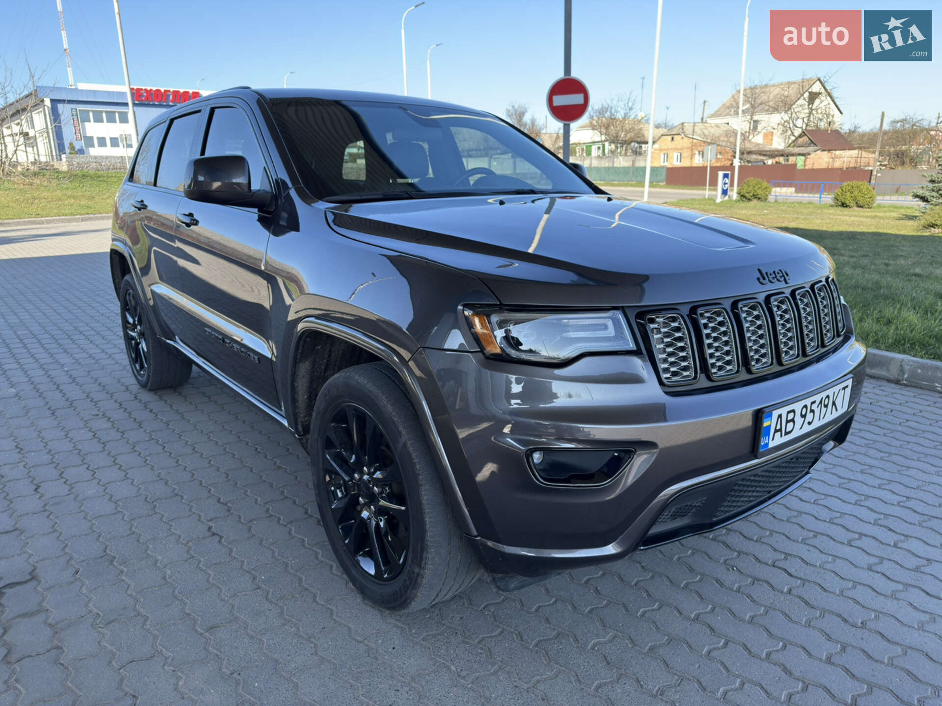 Jeep Grand Cherokee 2021 VIN 1C4RJFAG4MC687569 фото оголошення 4 з 20