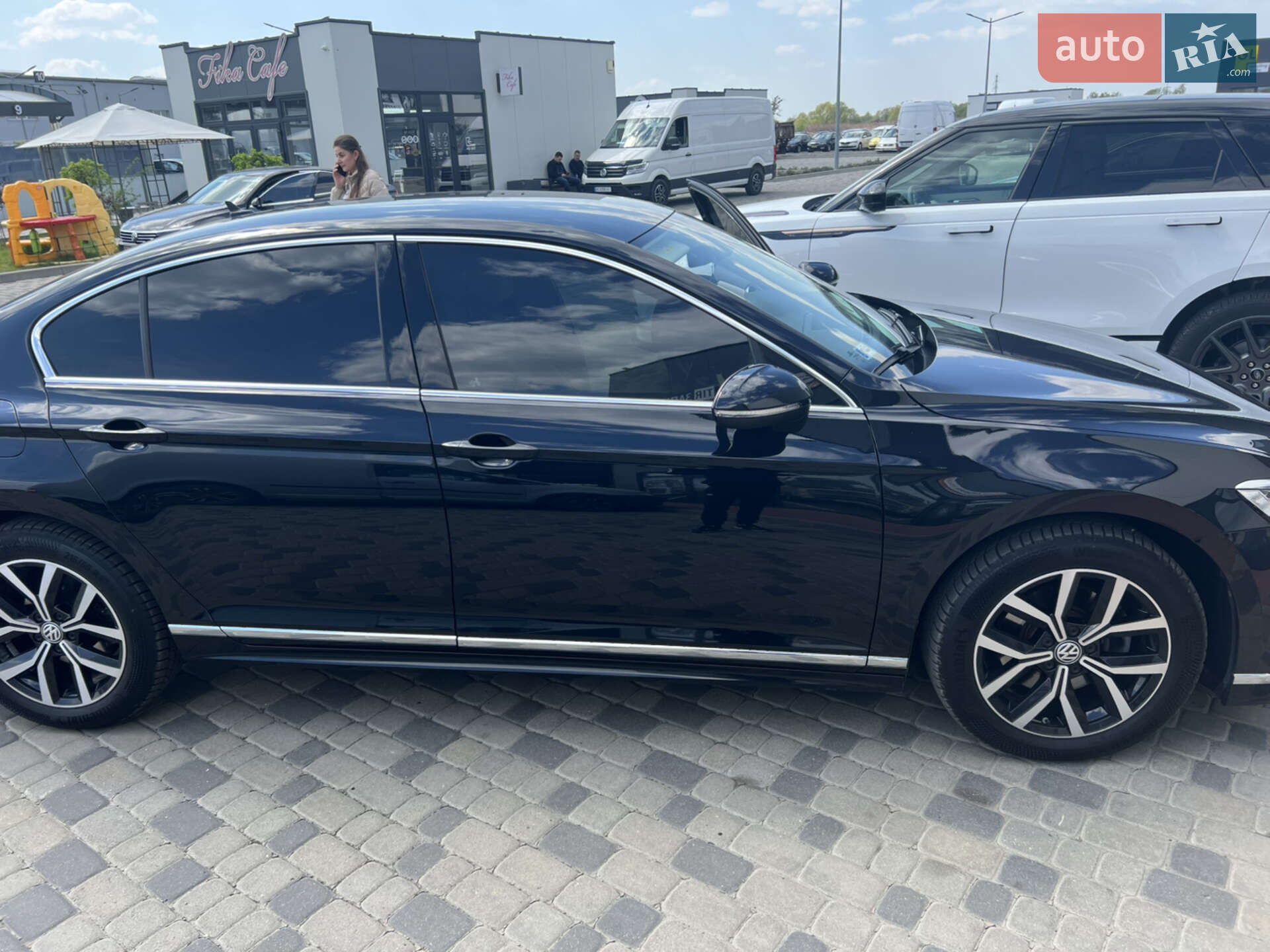 Volkswagen Passat 2018 VIN WVWZZZ3CZKE017951 фото оголошення 3 з 32