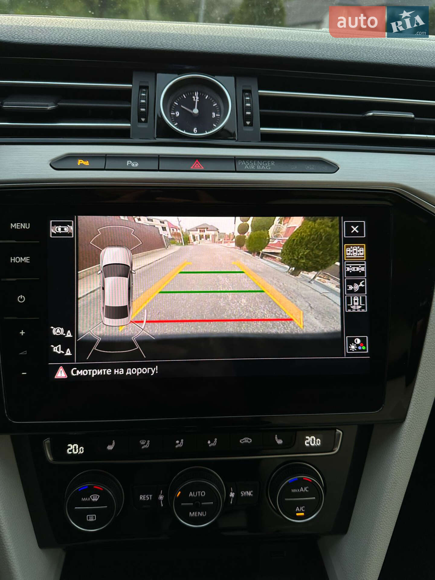 Volkswagen Passat 2018 VIN WVWZZZ3CZKE017951 фото оголошення 17 з 32