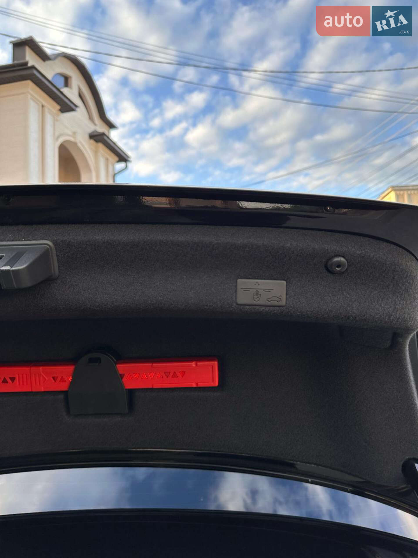 Volkswagen Passat 2018 VIN WVWZZZ3CZKE017951 фото оголошення 29 з 32