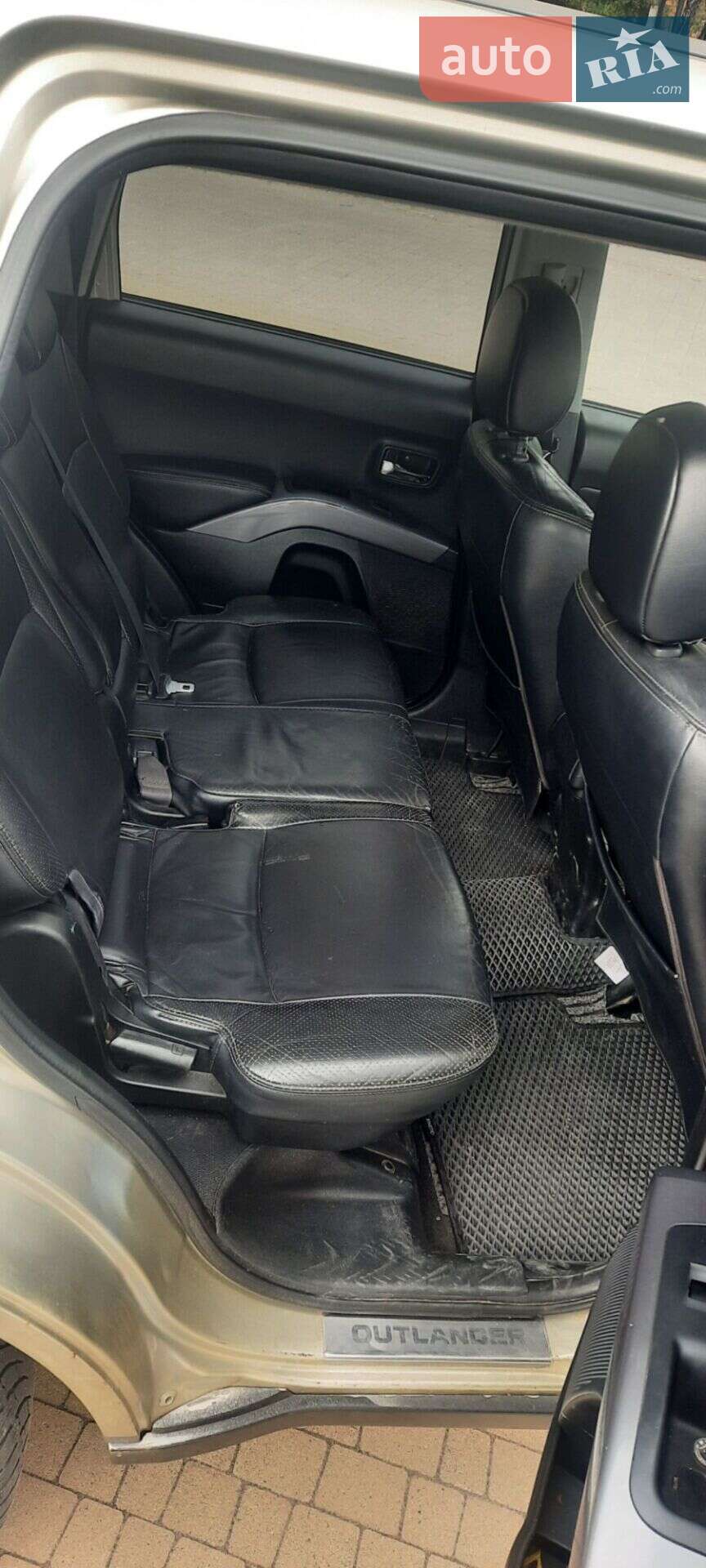 Mitsubishi Outlander XL 2006 VIN JMBXJCW8W7U000835 фото оголошення 9 з 22