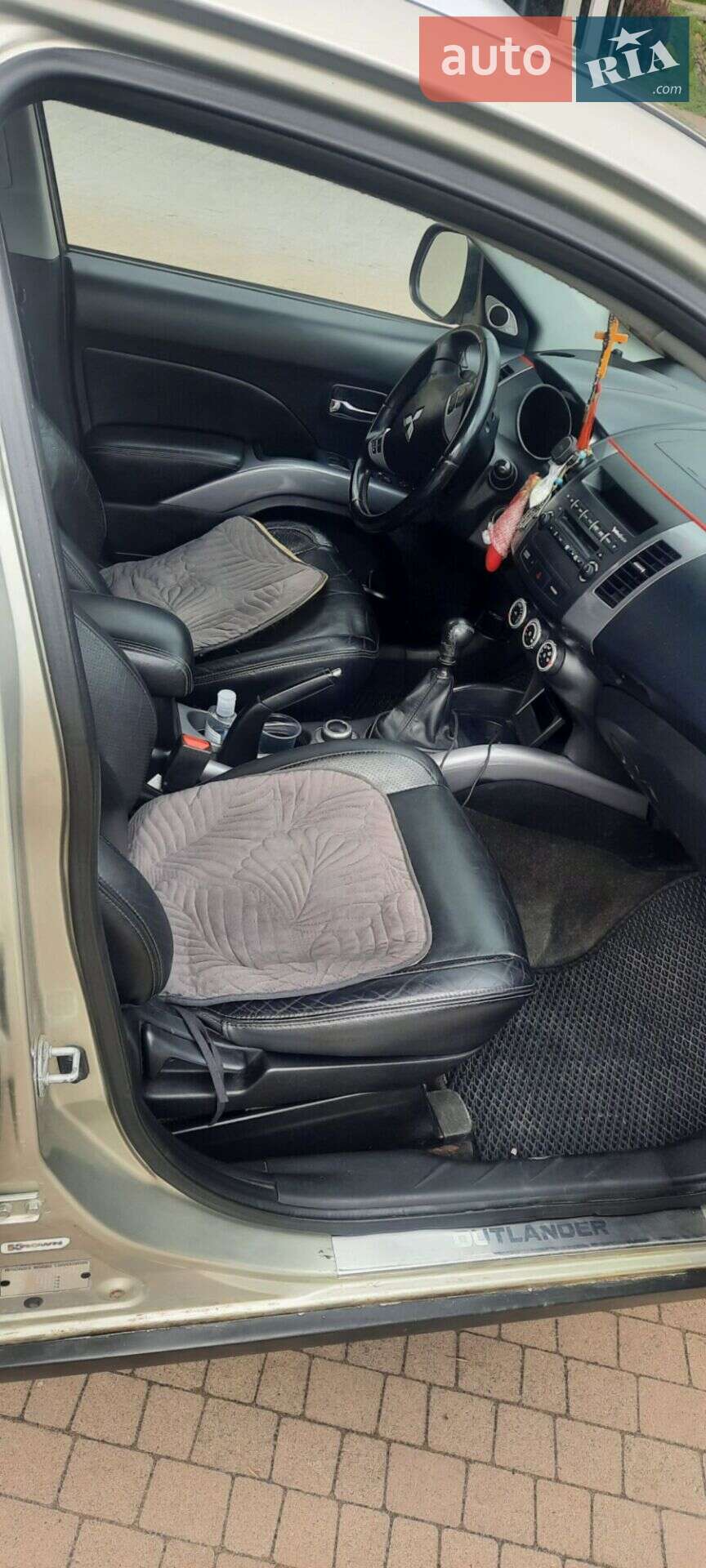 Mitsubishi Outlander XL 2006 VIN JMBXJCW8W7U000835 фото оголошення 10 з 22