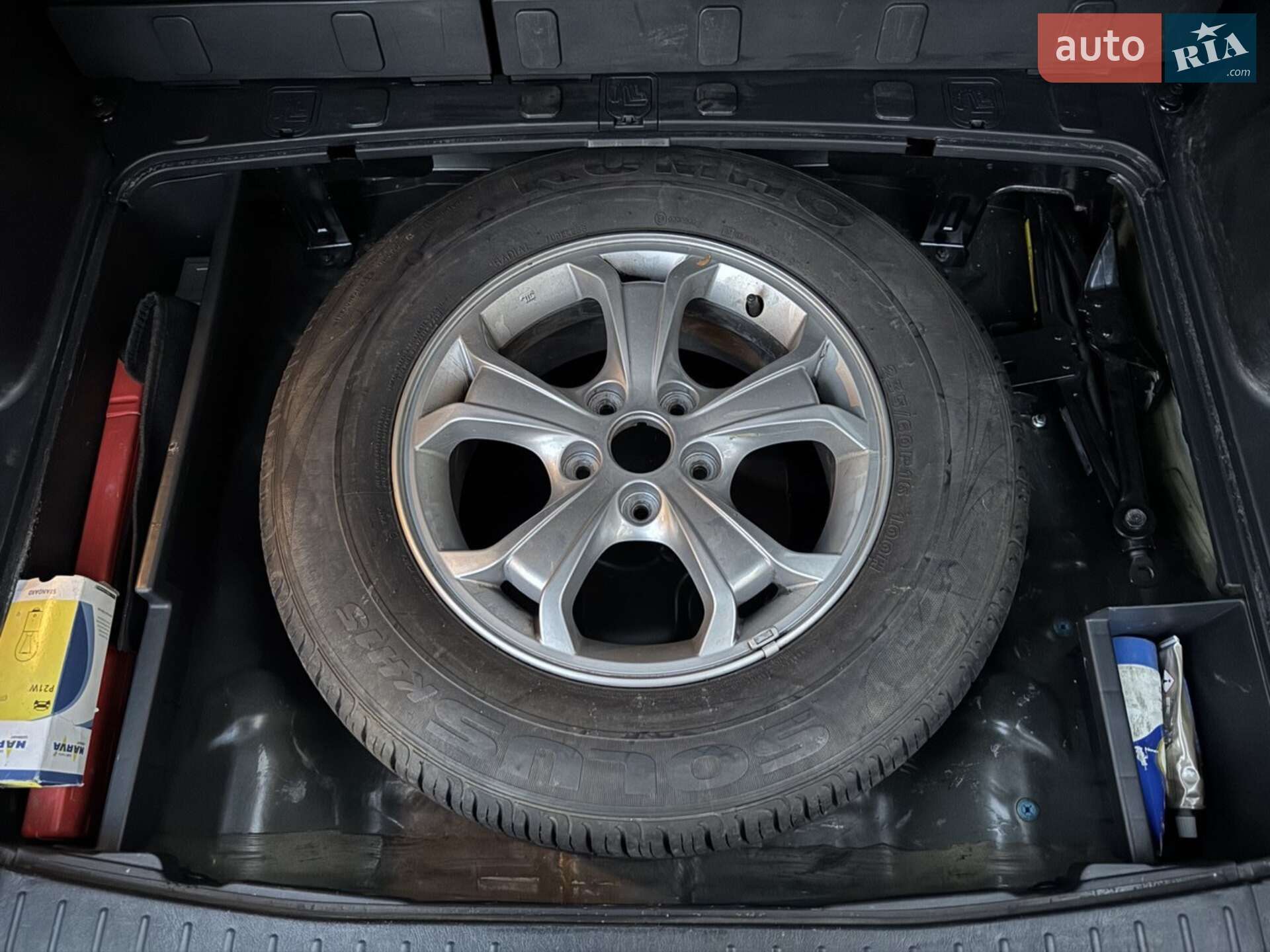 Hyundai Tucson 2009 VIN KMHJN81BP9U056499 фото оголошення 2 з 20