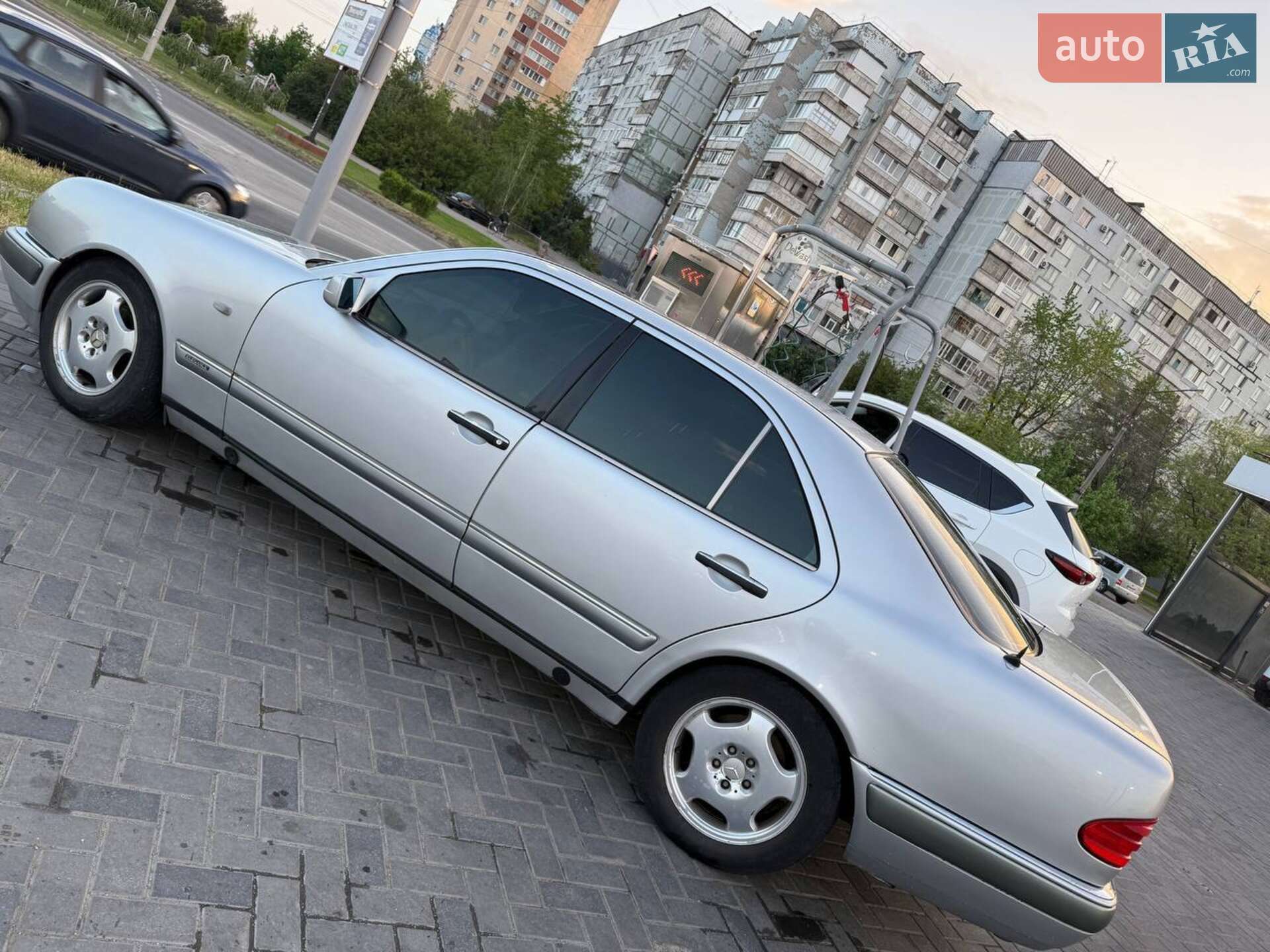 Mercedes-Benz E-Class 1996 VIN WDB2100531A197377 фото оголошення 3 з 16