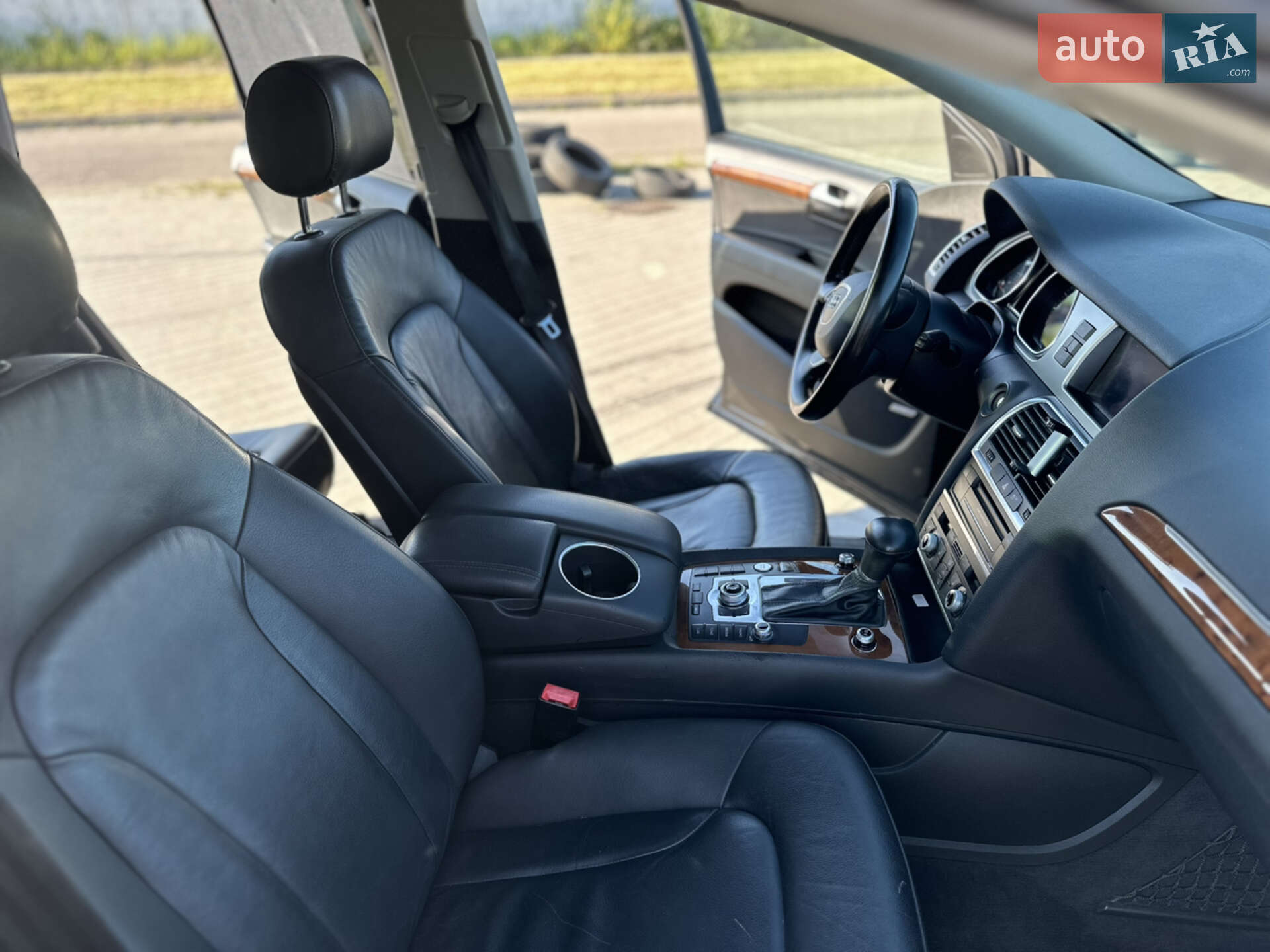 Audi Q7 2014 VIN WA1LGAFE3FD013127 фото оголошення 4 з 29