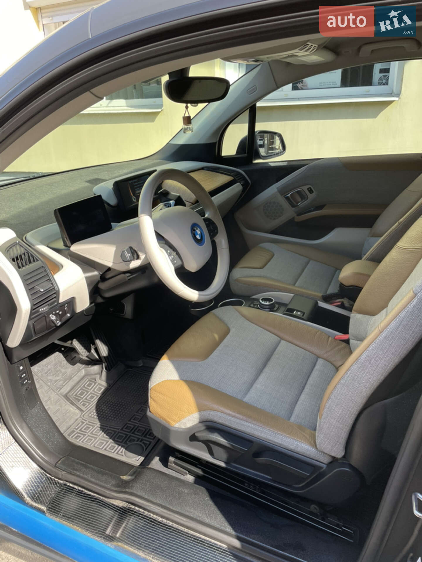 BMW I3 2015 VIN WBY1Z4C54FV502822 фото оголошення 9 з 23