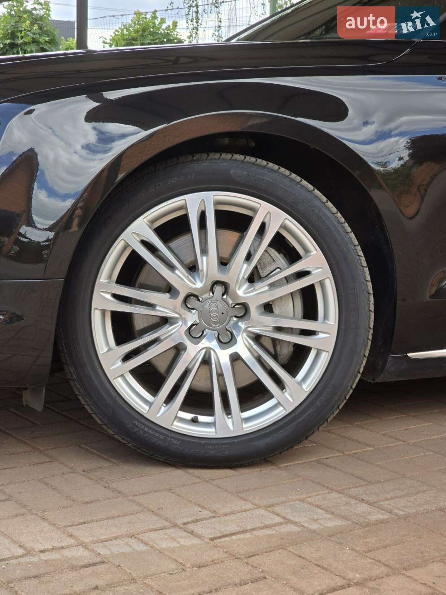 Audi A8 2015 VIN WAUJGAFDXFN039154 фото оголошення 5 з 94