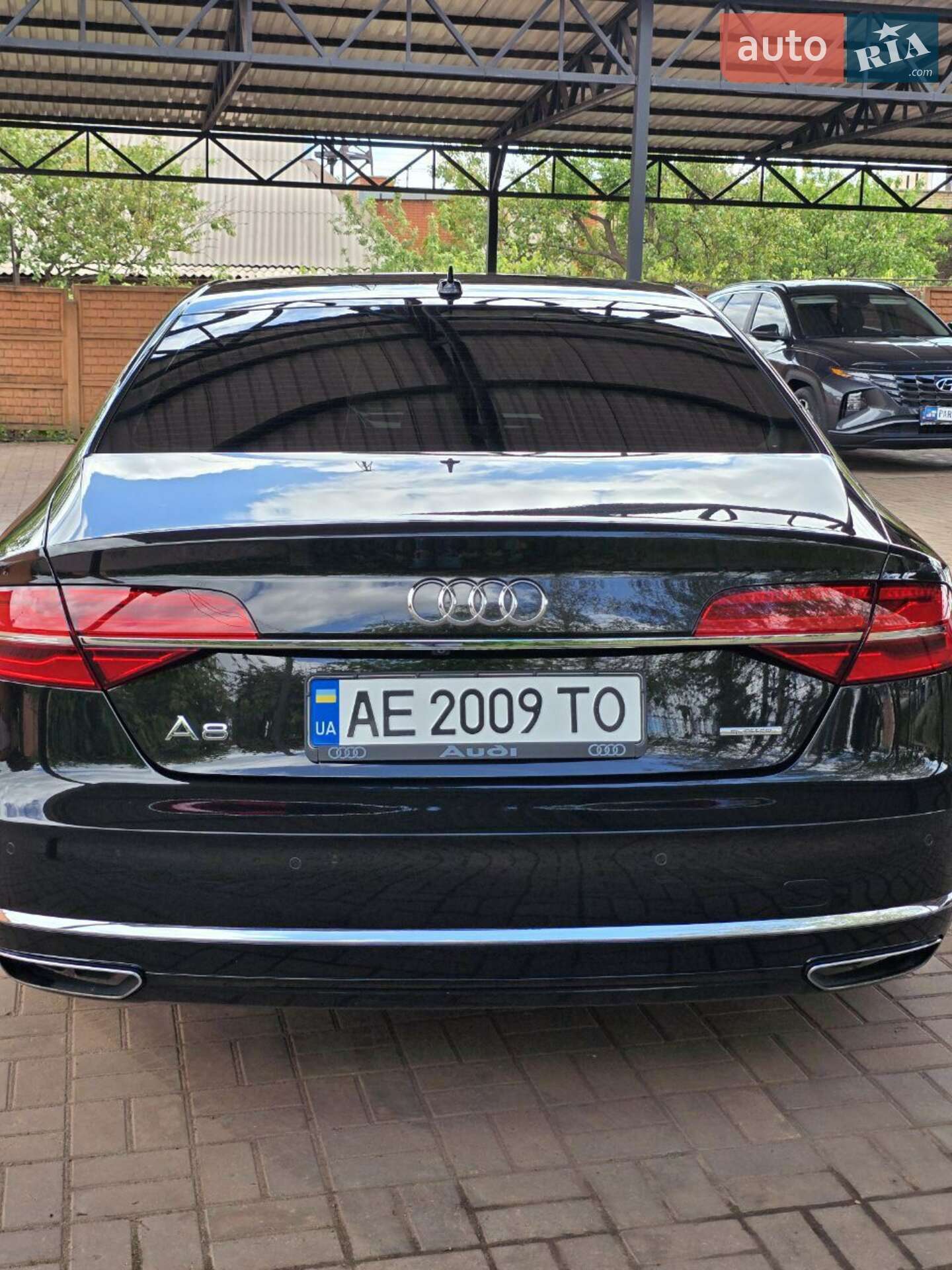 Audi A8 2015 VIN WAUJGAFDXFN039154 фото оголошення 20 з 94
