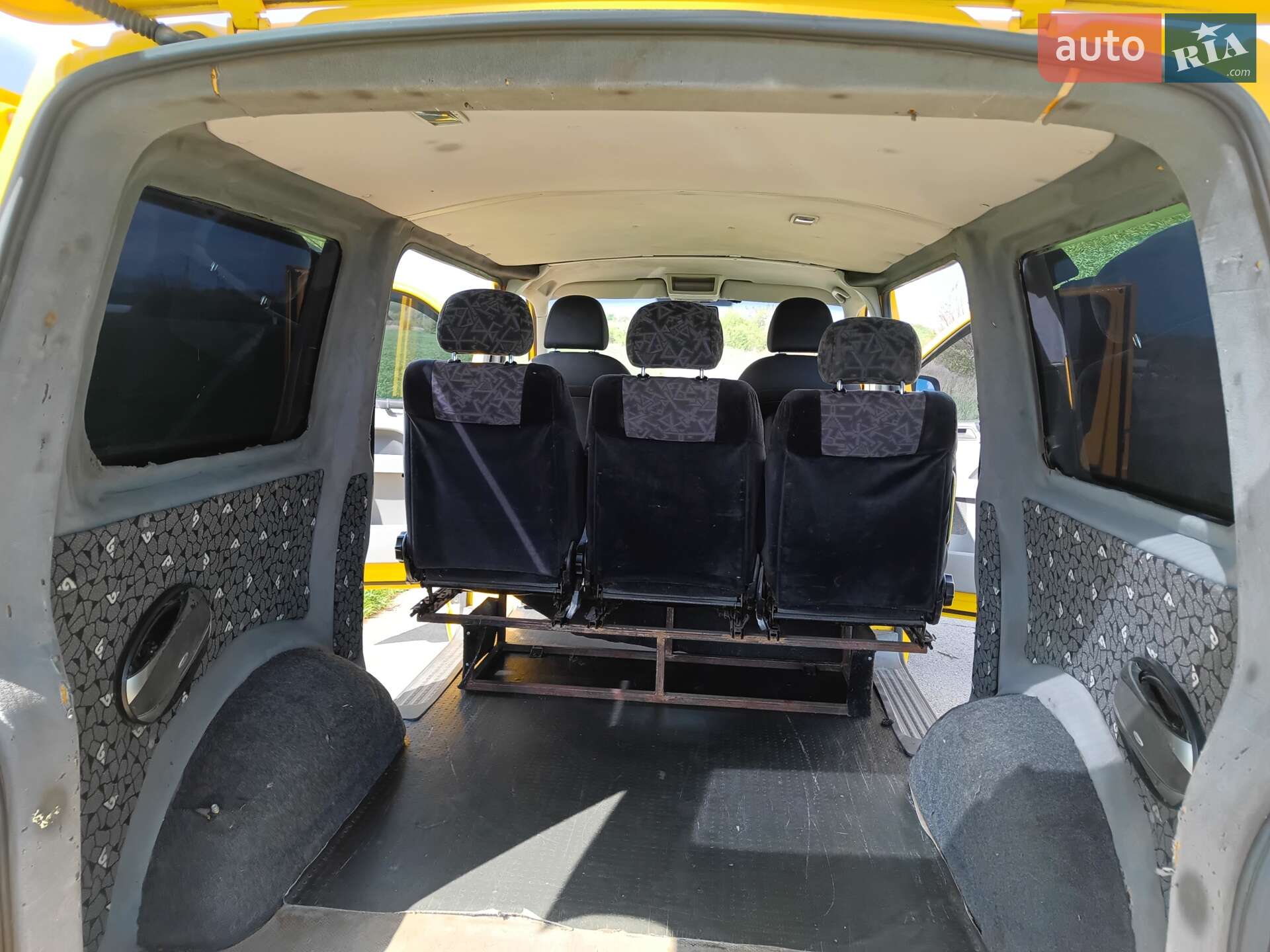Volkswagen Transporter 2006 VIN WV1ZZZ7HZ7H013334 фото оголошення 4 з 12