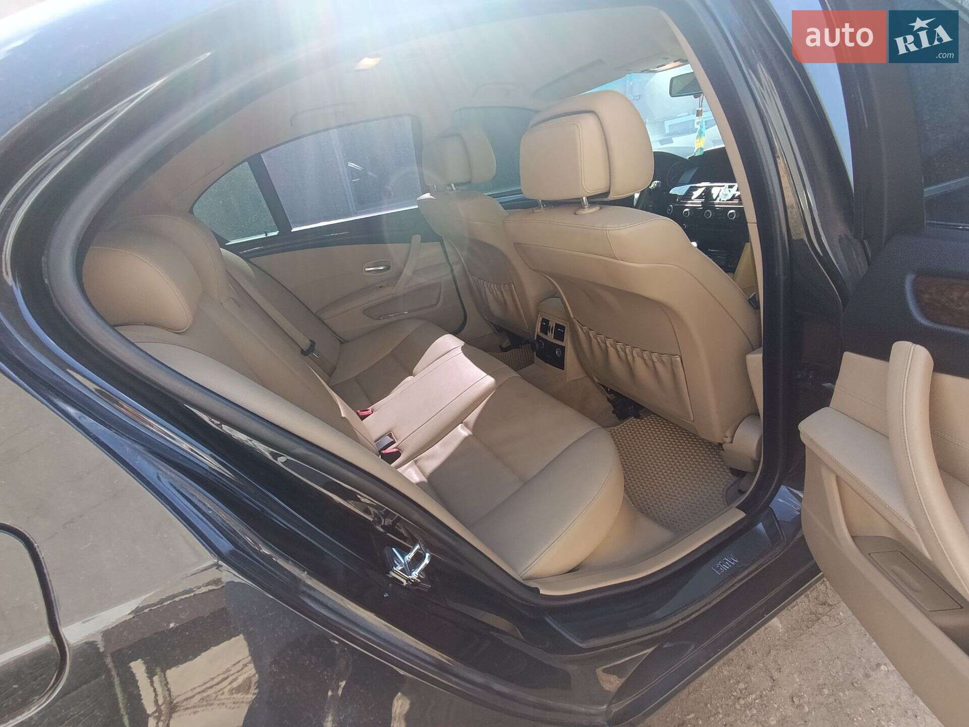 BMW 5 Series 2008 VIN WBANT110X0CW02126 фото оголошення 15 з 24