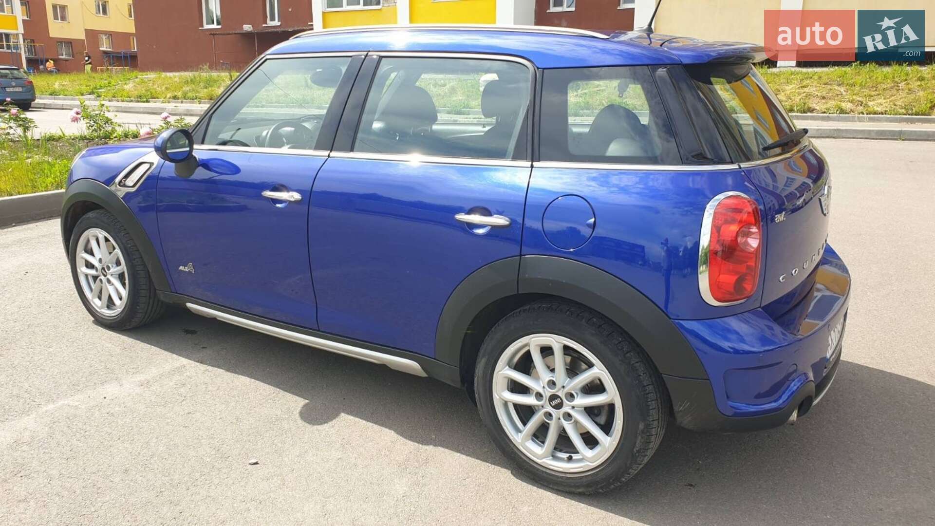 MINI Countryman 2015 VIN WMWZC51030WP12717 фото оголошення 4 з 15