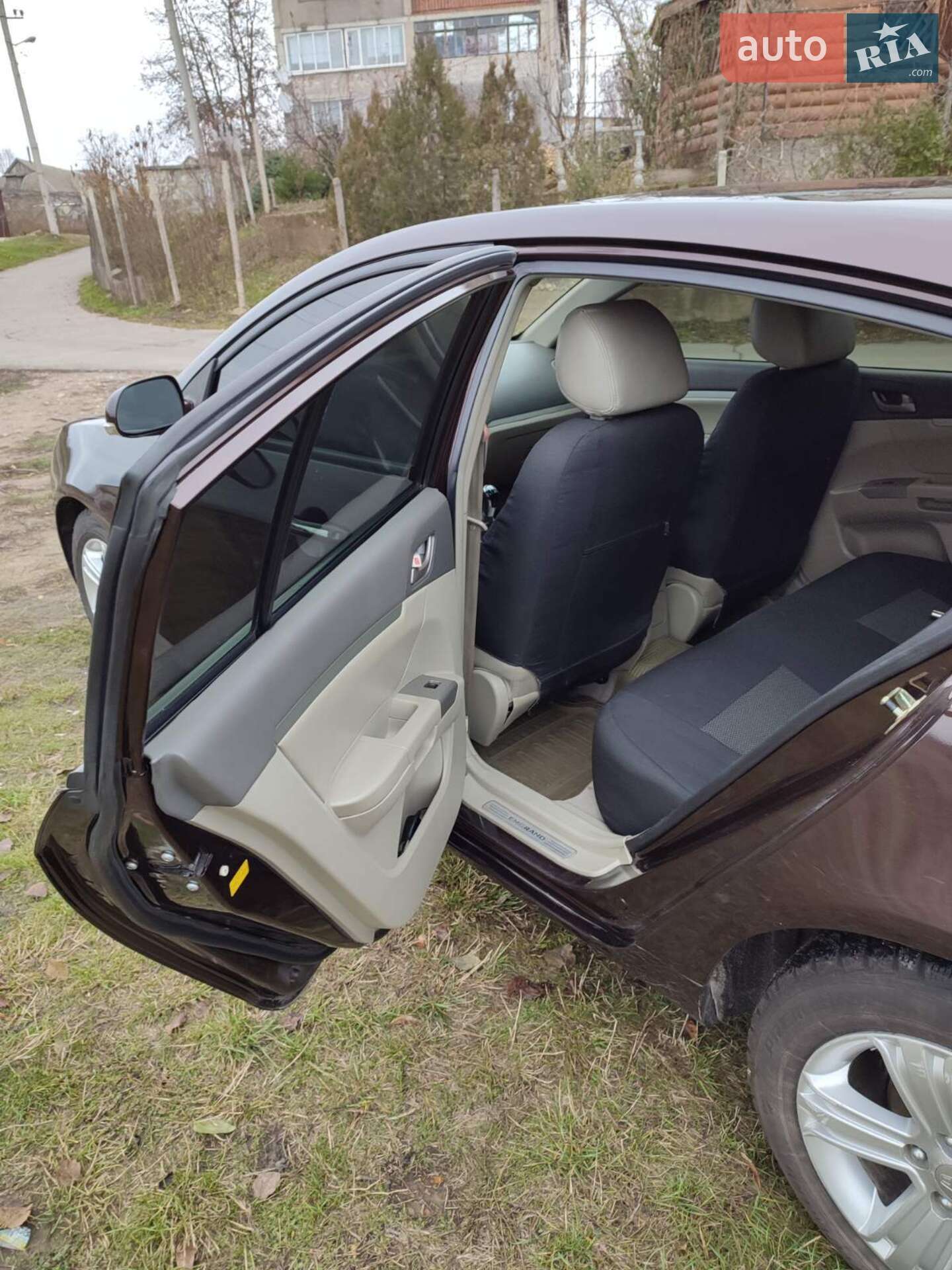 Geely Emgrand EC7-RV 2012 VIN L677642S9CN017598 фото оголошення 4 з 5