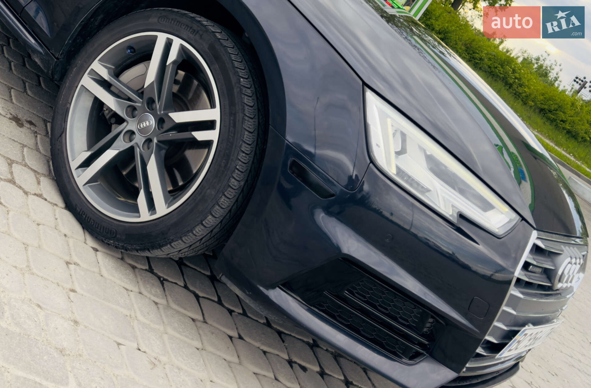 Audi A4 2015 VIN WAUENAF42HN001511 фото оголошення 14 з 21