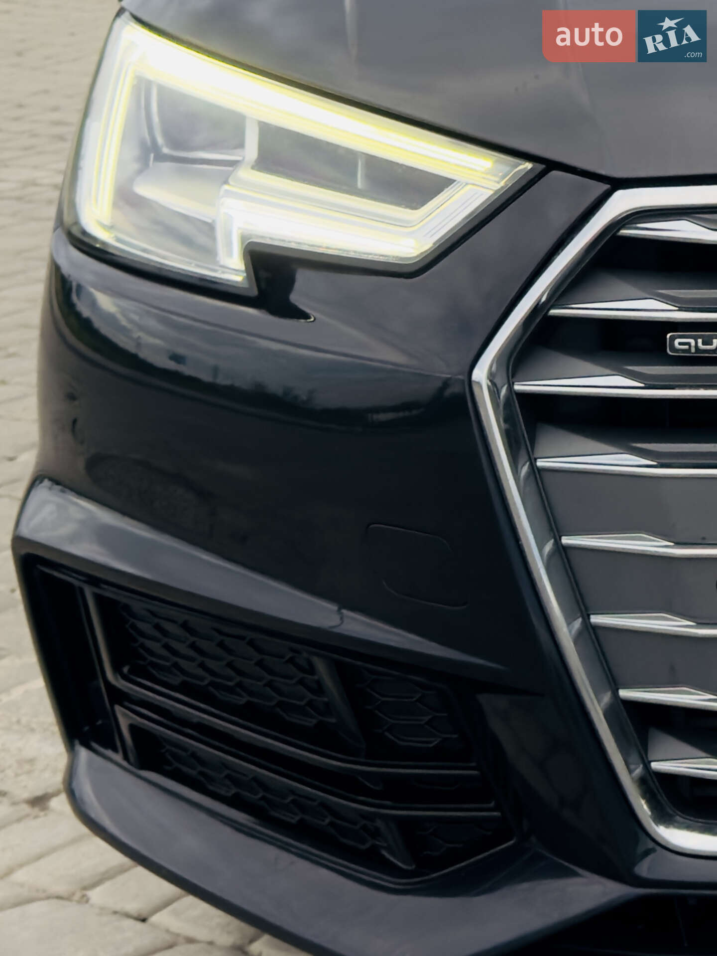 Audi A4 2015 VIN WAUENAF42HN001511 фото оголошення 19 з 21