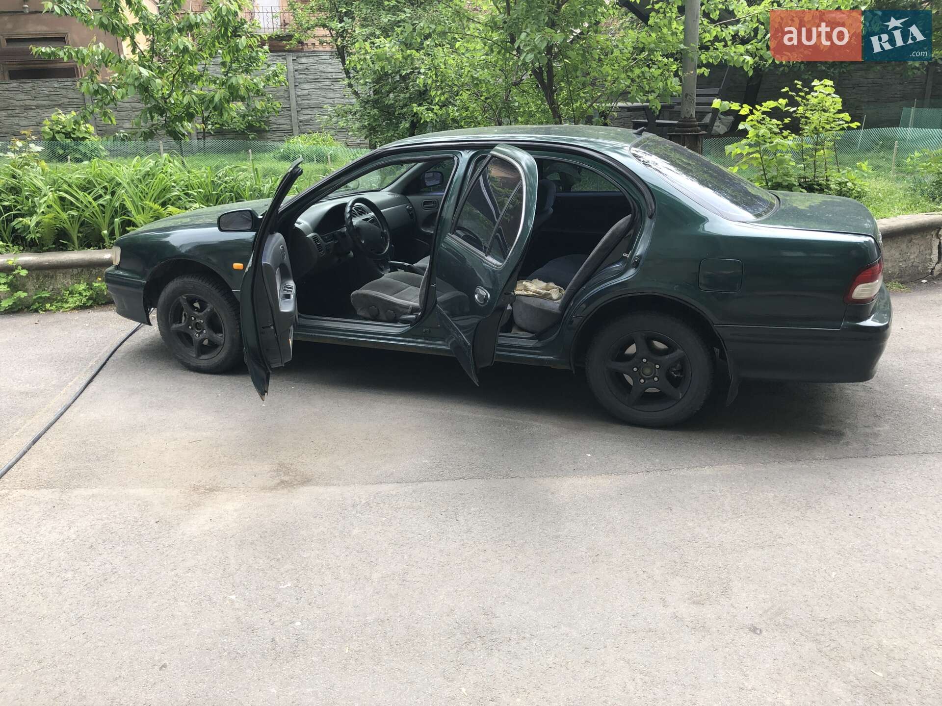 Nissan Maxima 1998 VIN JN1CCUA32Z0084535 фото оголошення 6 з 8