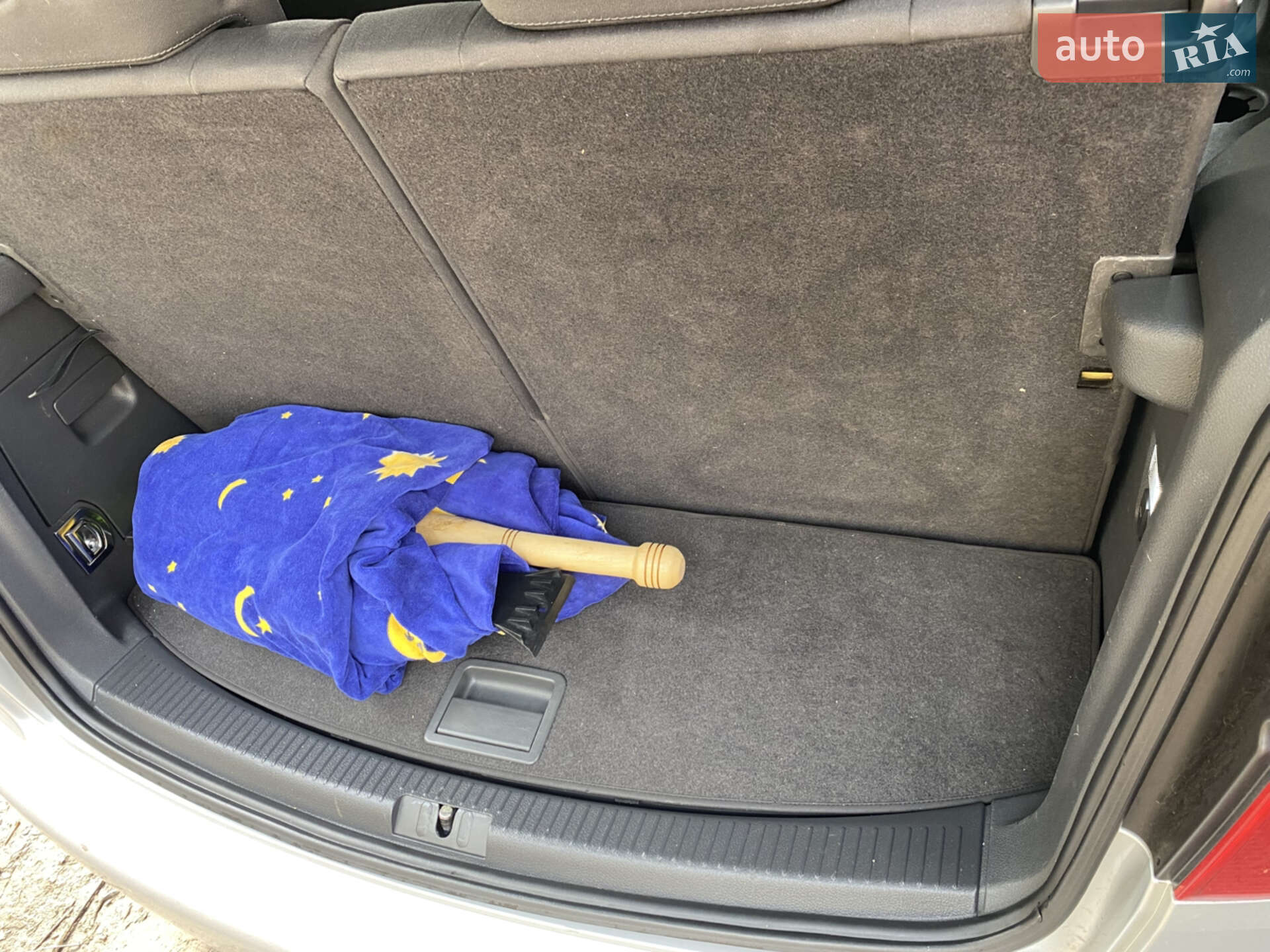 Volkswagen Touran 2004 VIN WVGZZZ1TZ5W056198 фото оголошення 6 з 7