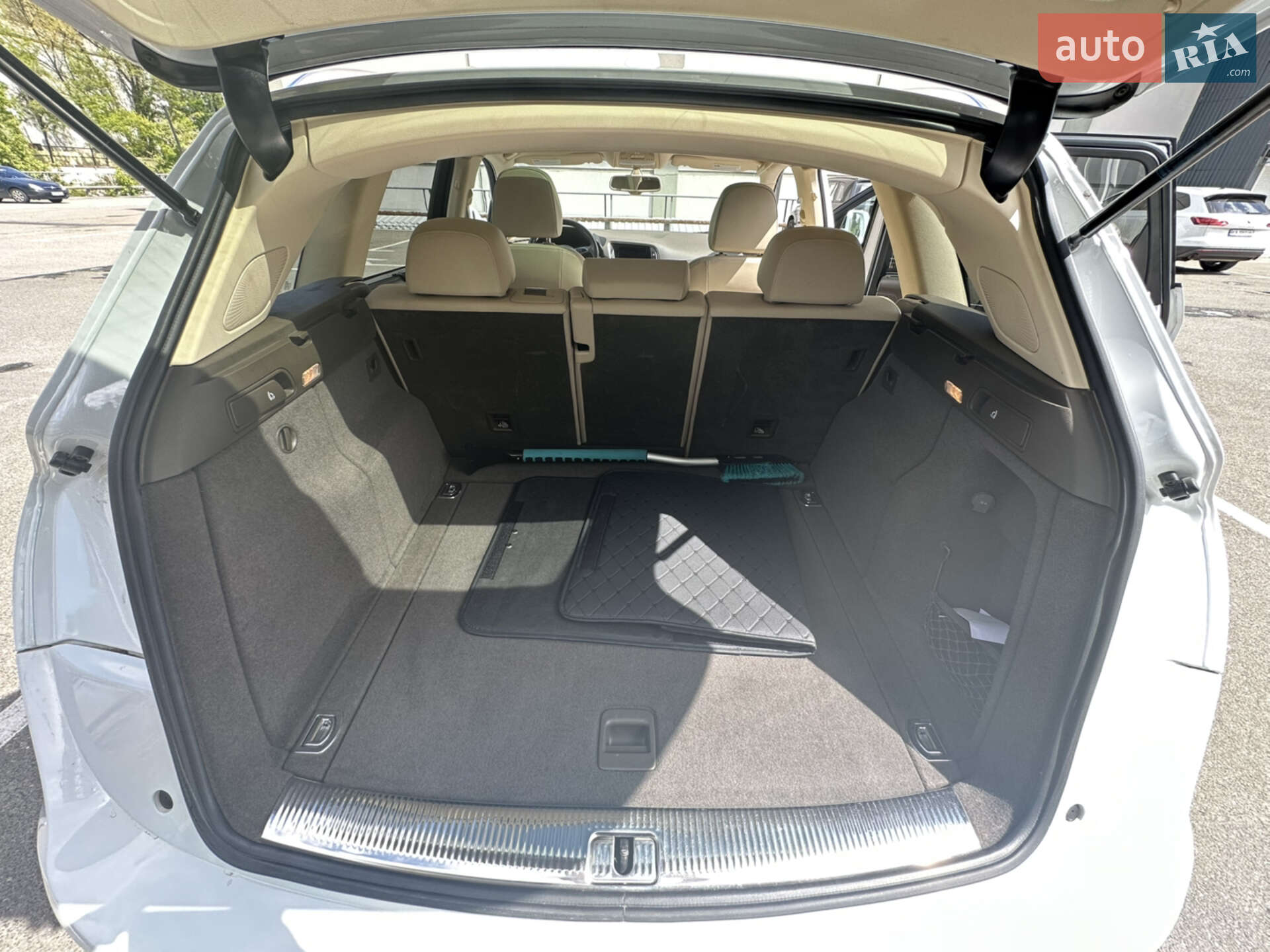 Audi Q5 2016 VIN WA1W7AFP6HA029289 фото оголошення 37 з 39