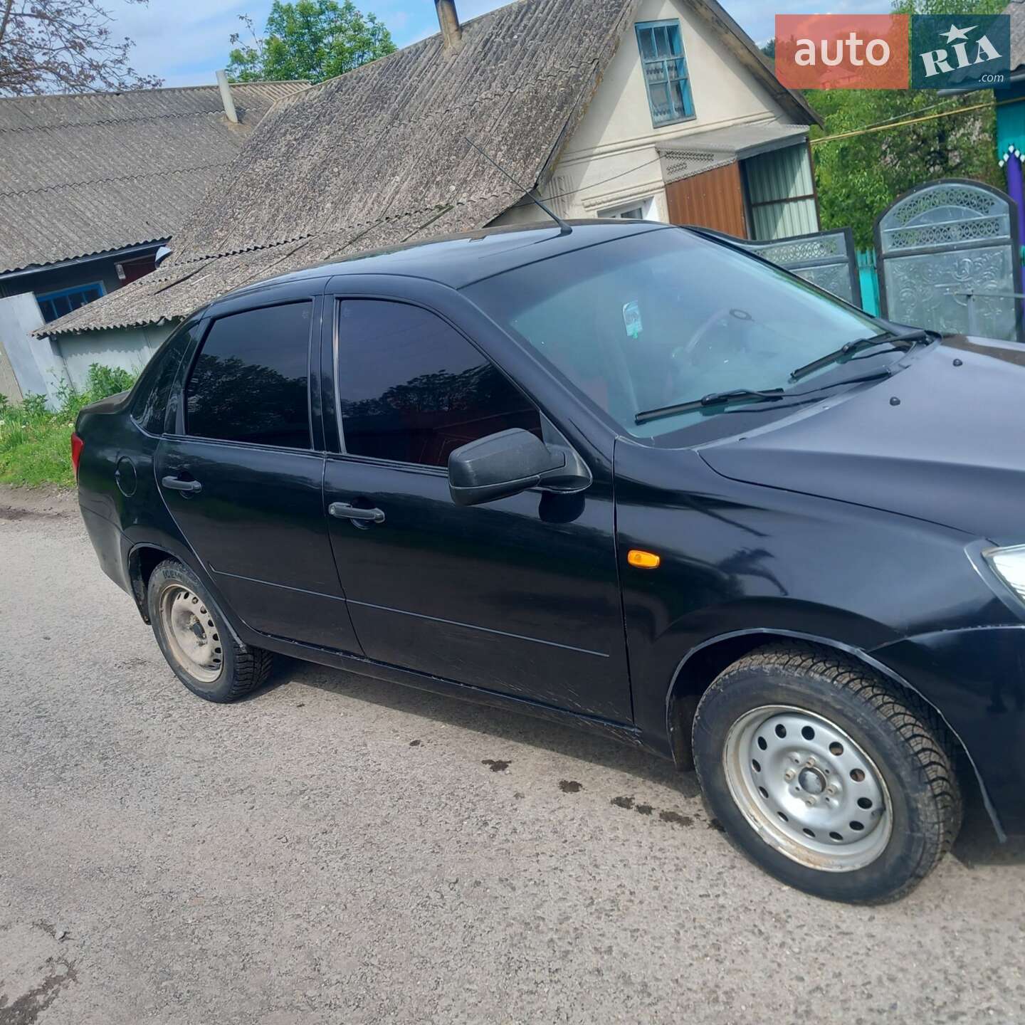 ВАЗ / Lada 2190 Granta 2013 VIN XTA219010D0134821 фото оголошення 3 з 21
