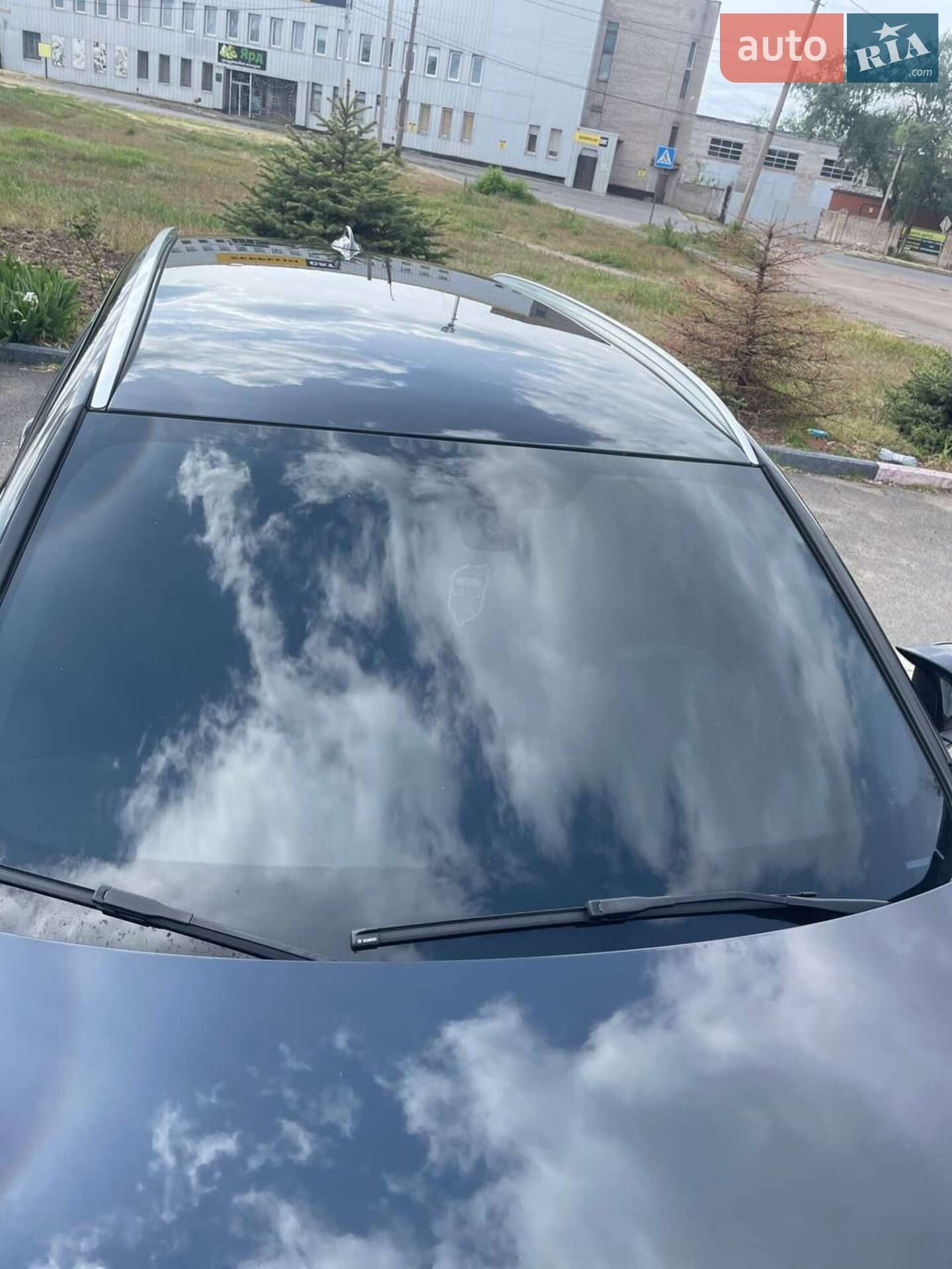 BMW 3 Series 2012 VIN WBA3K11080F818906 фото оголошення 32 з 47