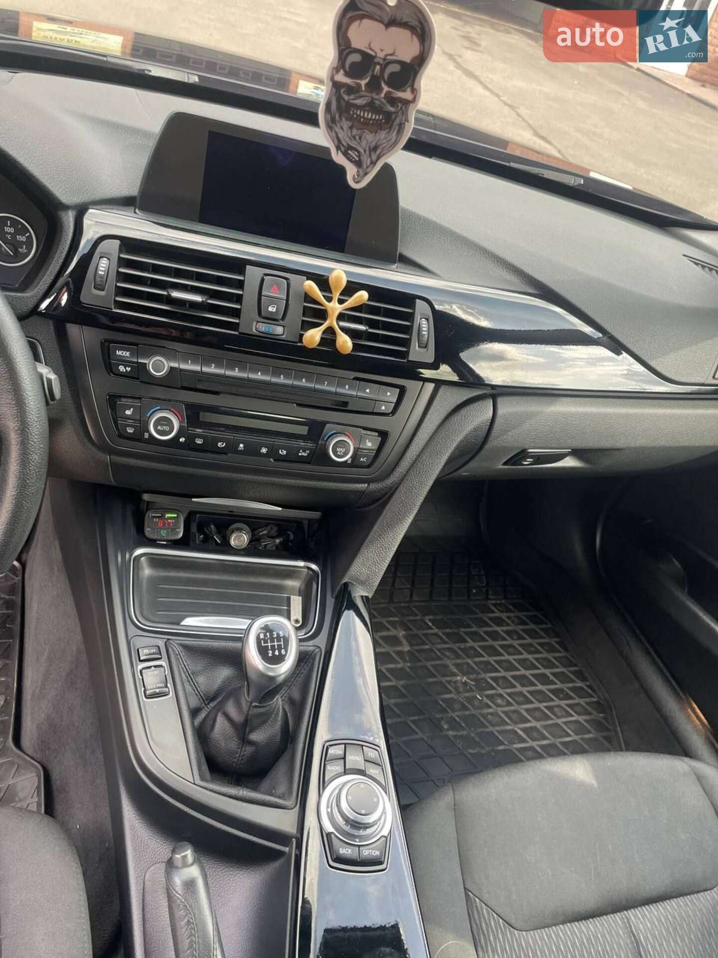 BMW 3 Series 2012 VIN WBA3K11080F818906 фото оголошення 37 з 47