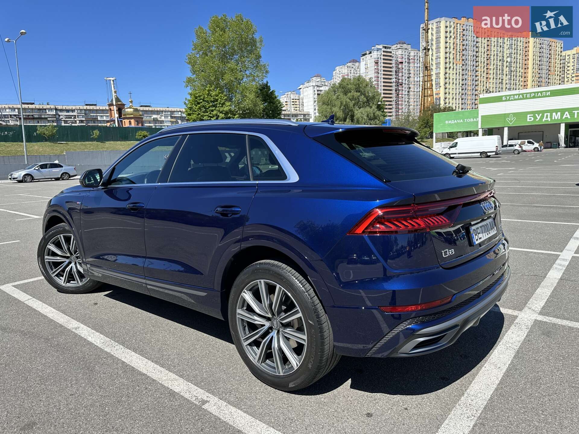 Audi Q8 2018 VIN WAUZZZF16KD005133 фото оголошення 5 з 23