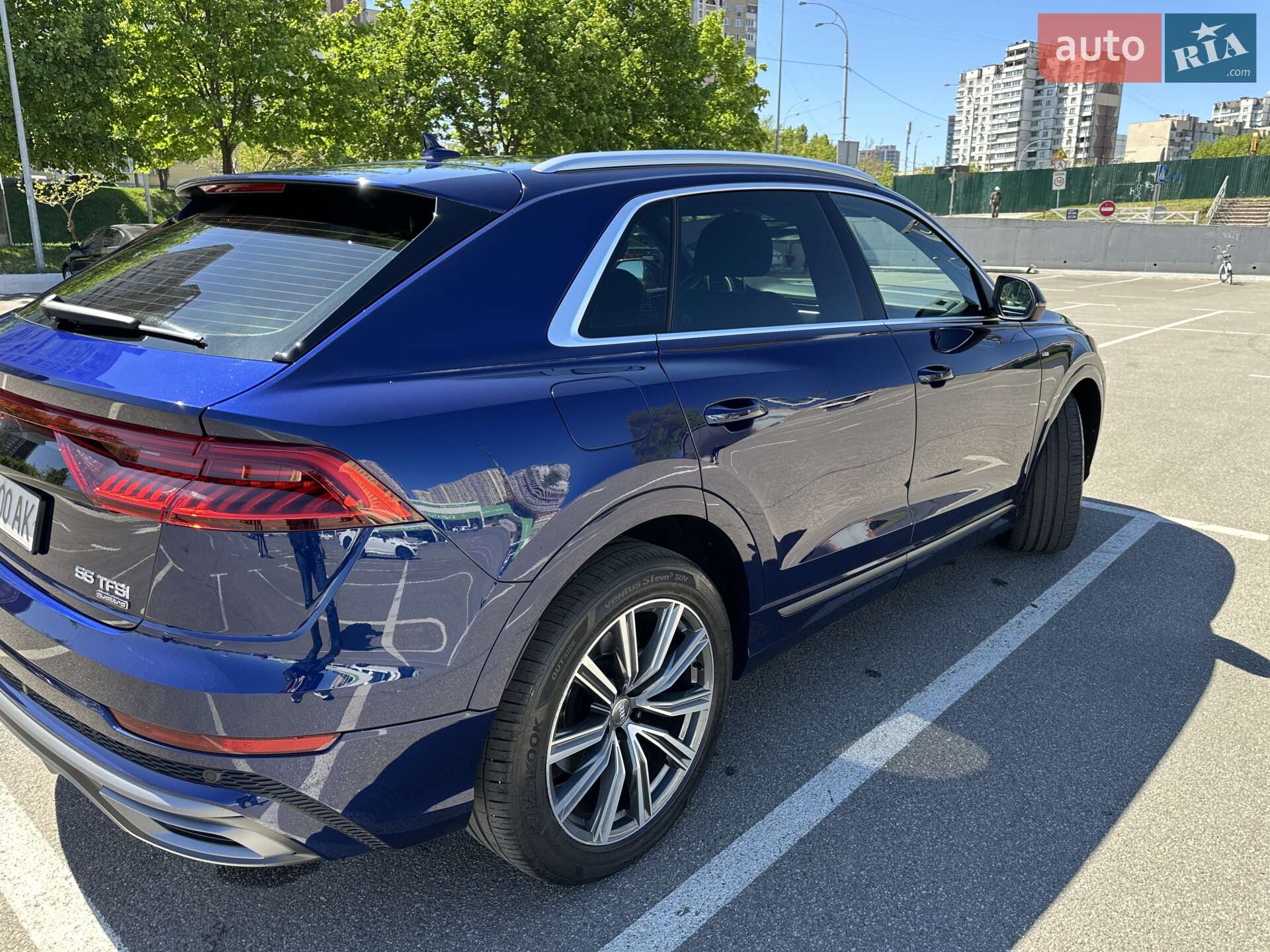 Audi Q8 2018 VIN WAUZZZF16KD005133 фото оголошення 19 з 23