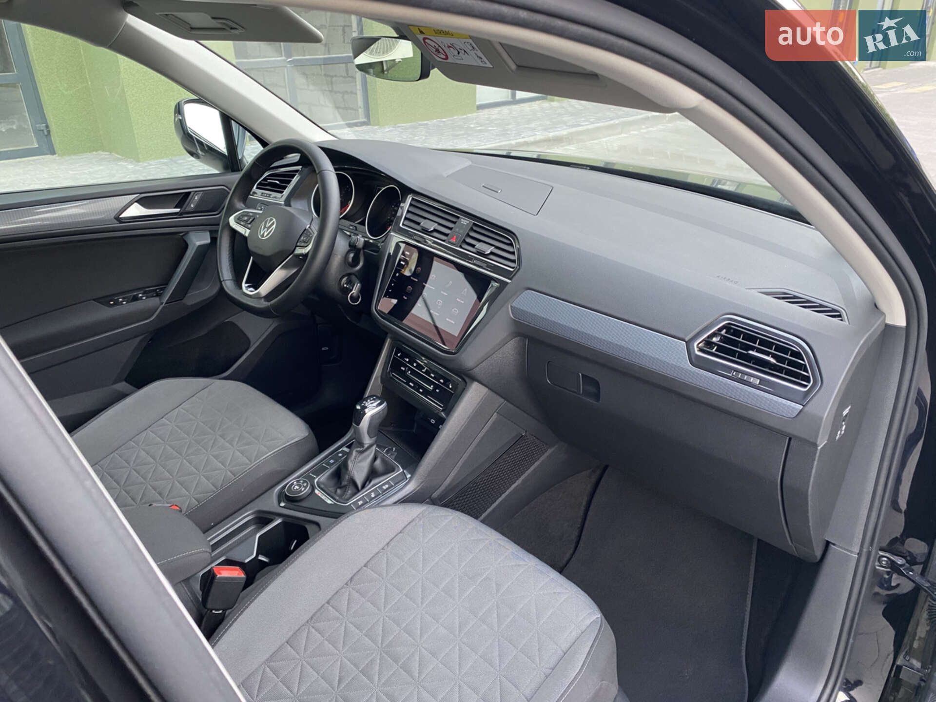Volkswagen Tiguan 2021 VIN WVGZZZ5NZMW033791 фото оголошення 20 з 37