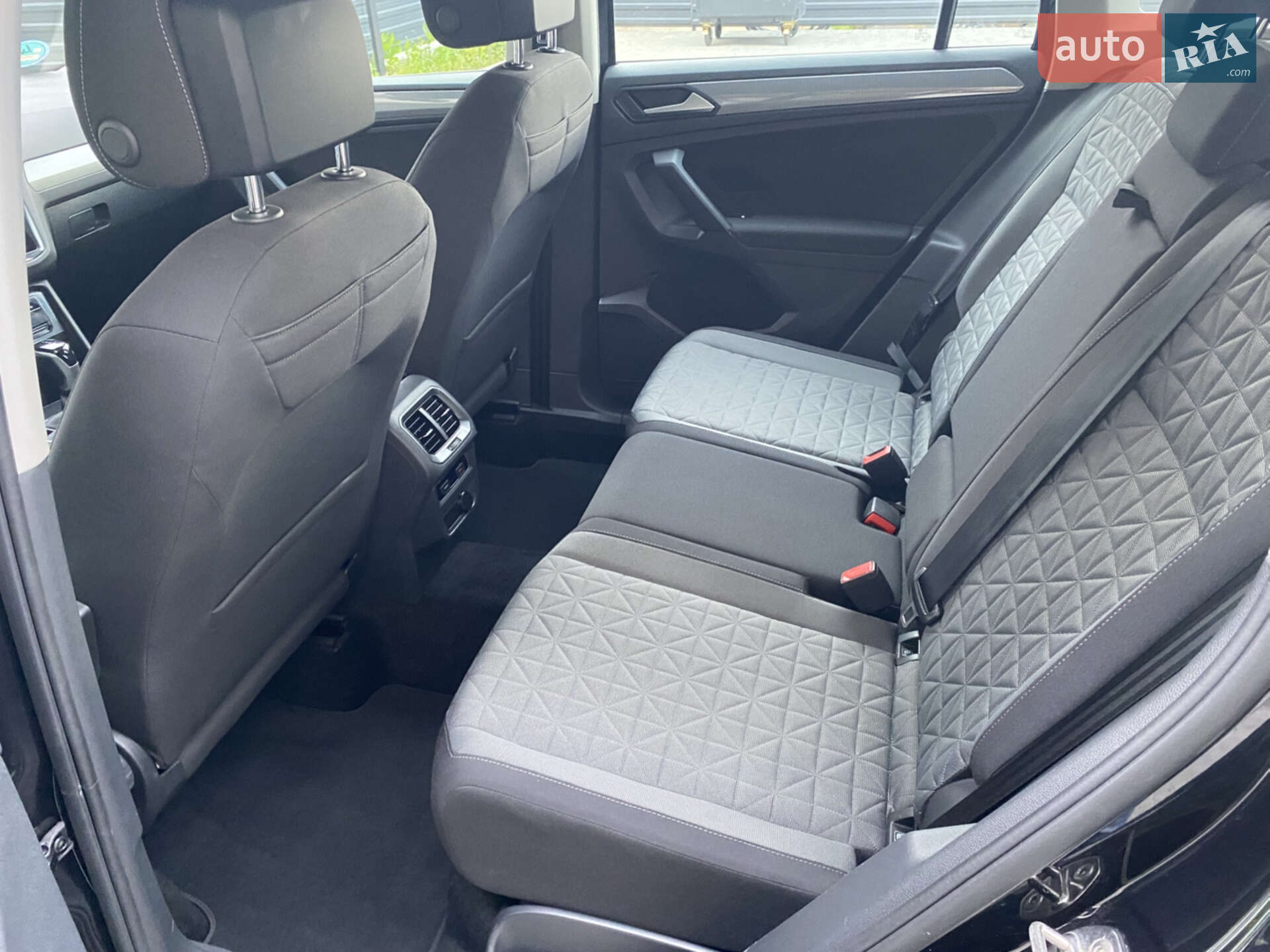 Volkswagen Tiguan 2021 VIN WVGZZZ5NZMW033791 фото оголошення 22 з 37