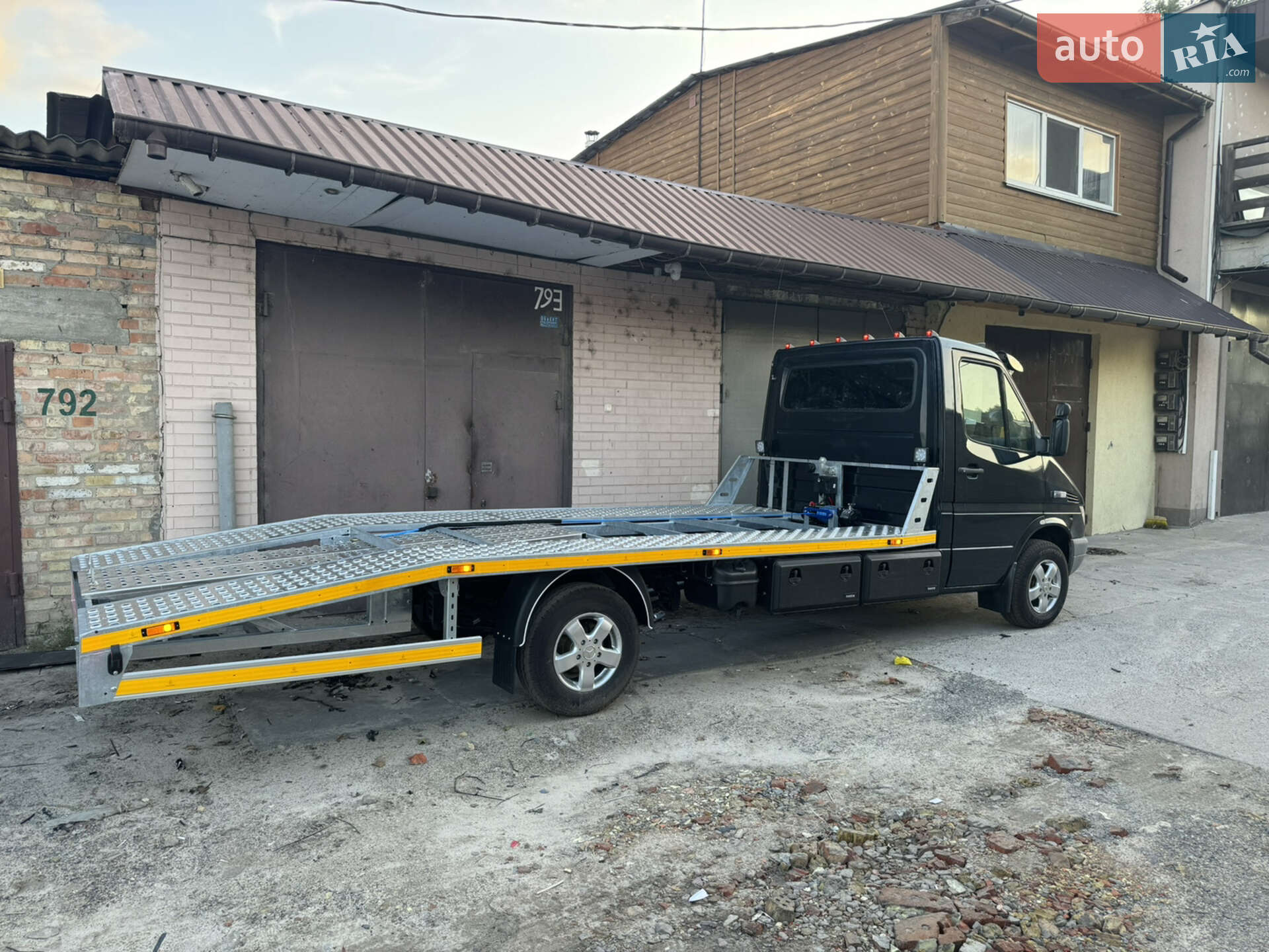Mercedes-Benz Sprinter 2005 VIN WDB9036121R853687 фото оголошення 12 з 15