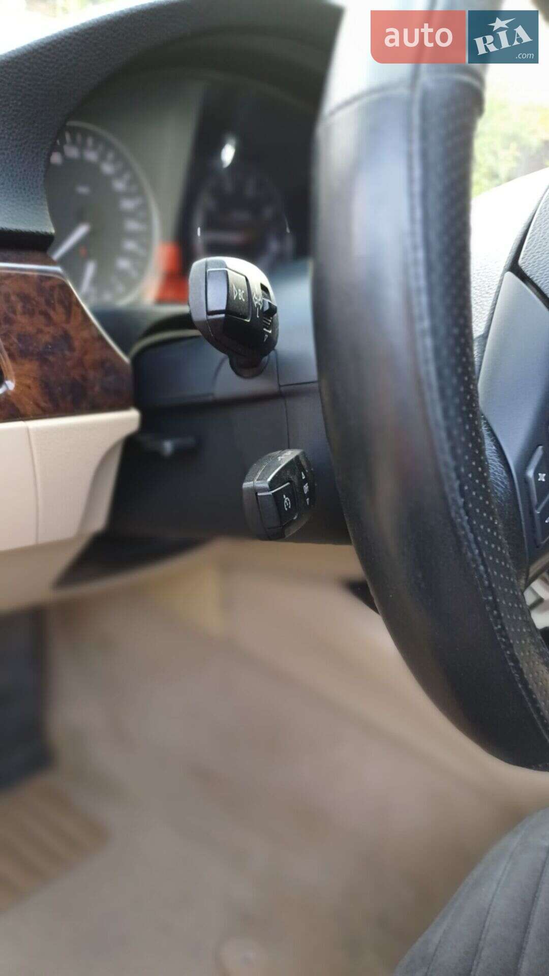 BMW 3 Series 2005 VIN WBAVA710X0KP94551 фото оголошення 11 з 22