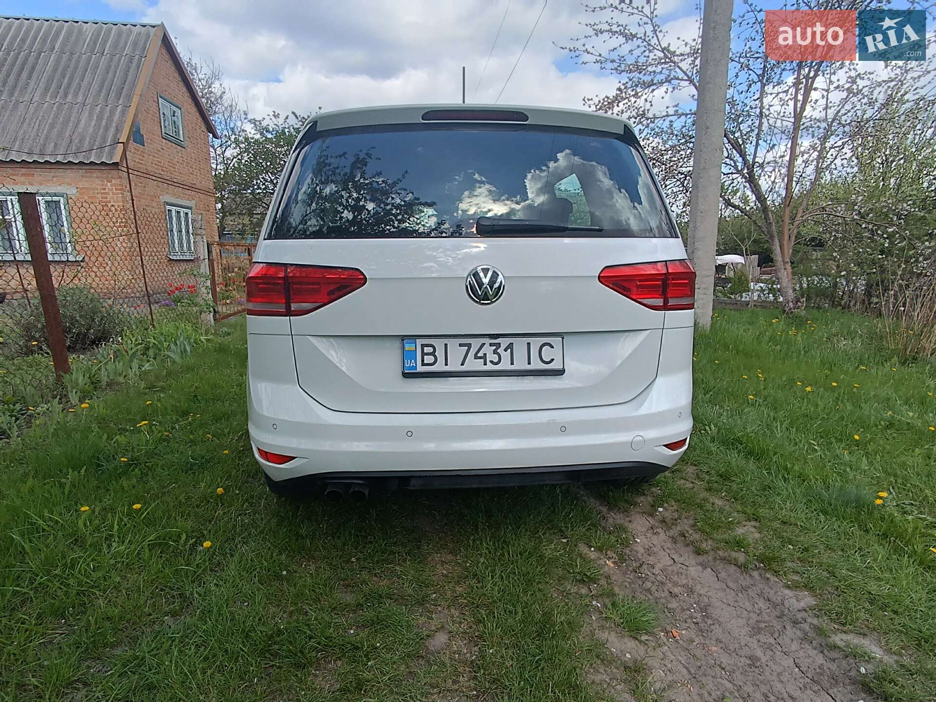 Volkswagen Touran 2017 VIN WVGZZZ1TZJW024324 фото оголошення 3 з 41